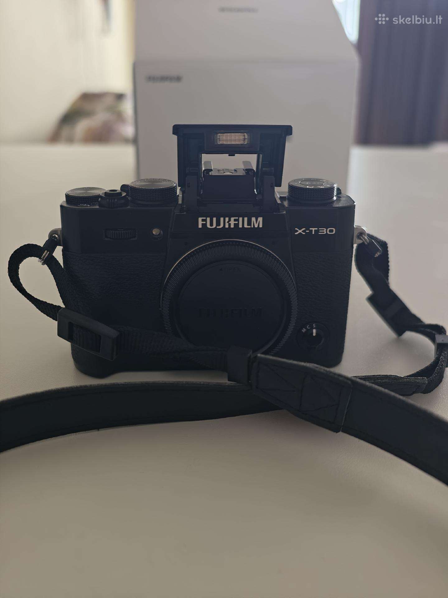 Fujifilm xt30 III kamera su 35mm objektyvu