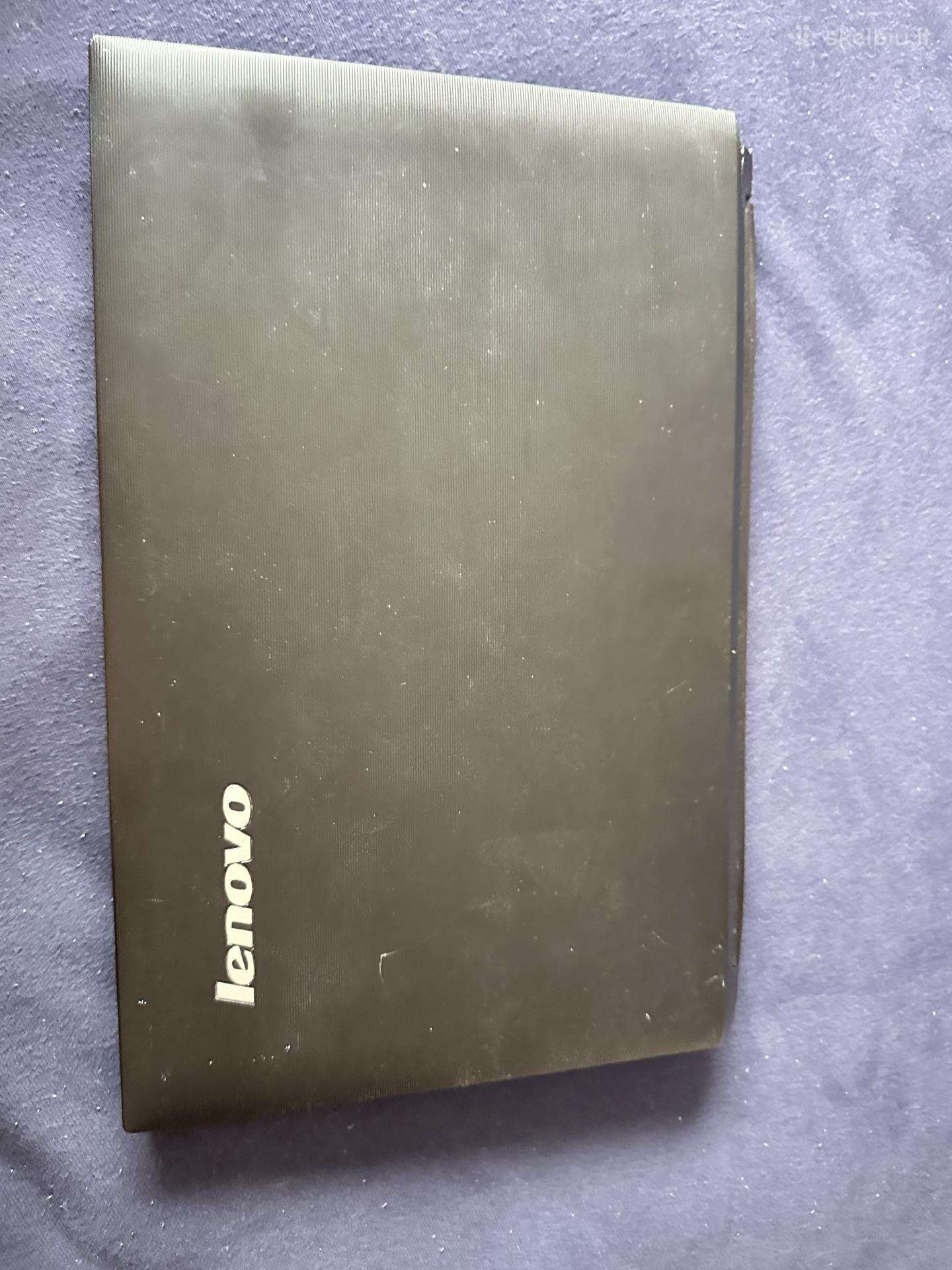 Lenovo b560