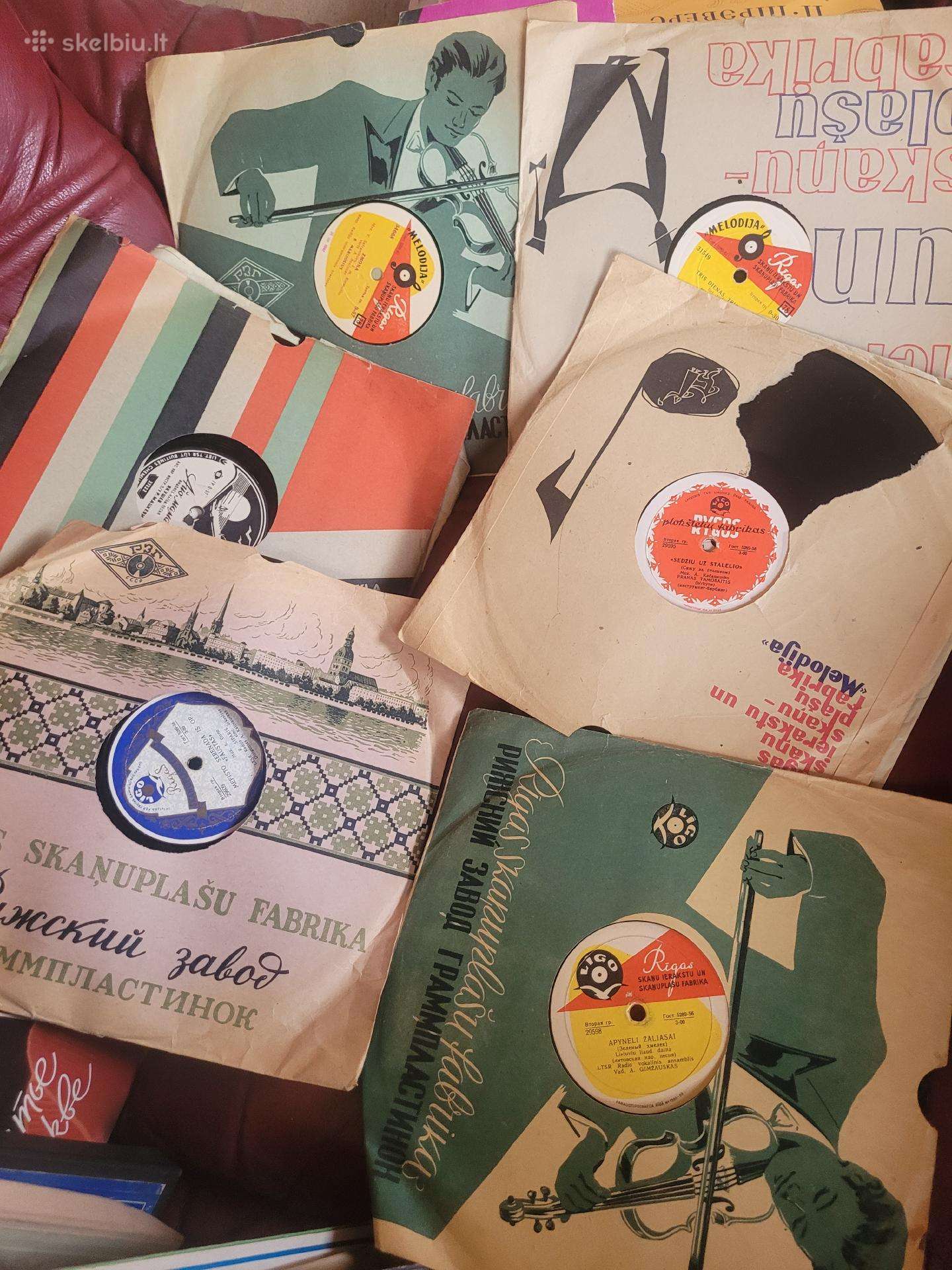 Vinilines ploksteles