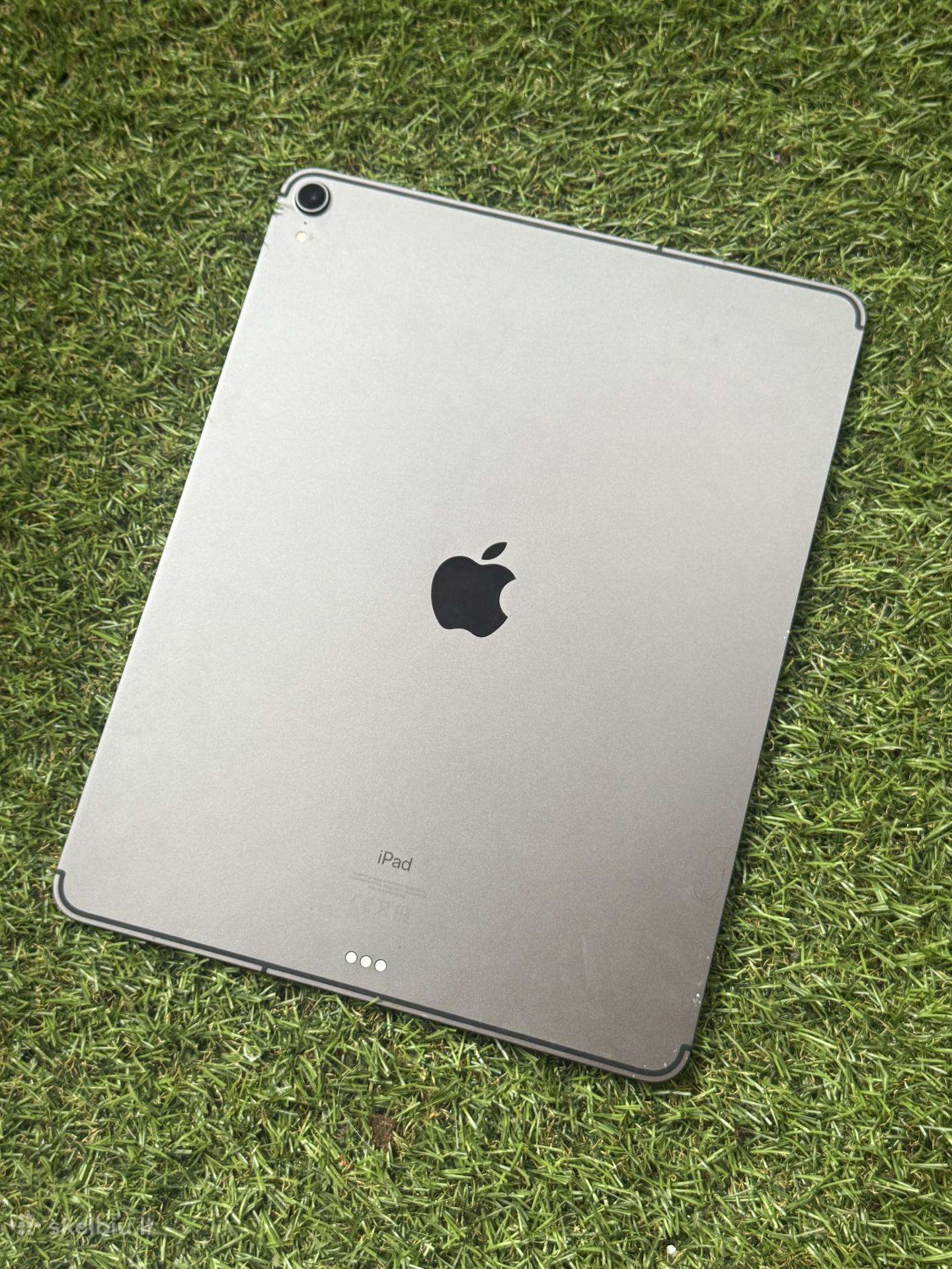 Apple iPad Pro 12.9 3rd Gen 256gb WiFi + Cellular