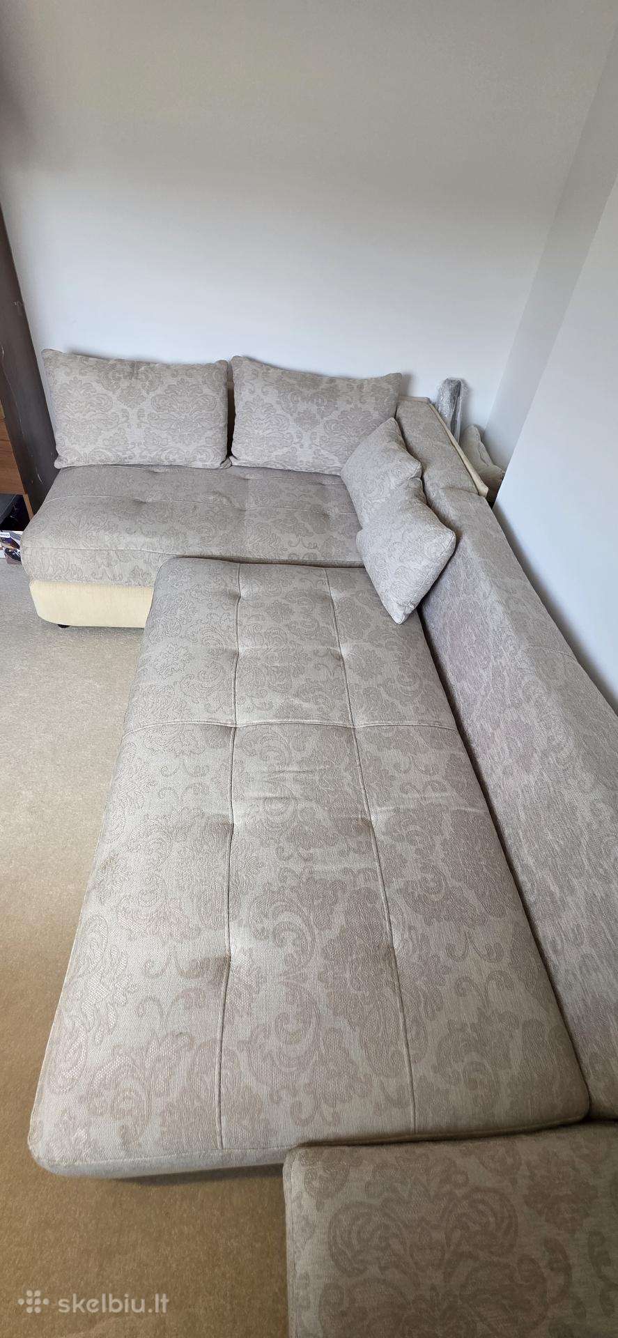 Kampinė sofa - lova