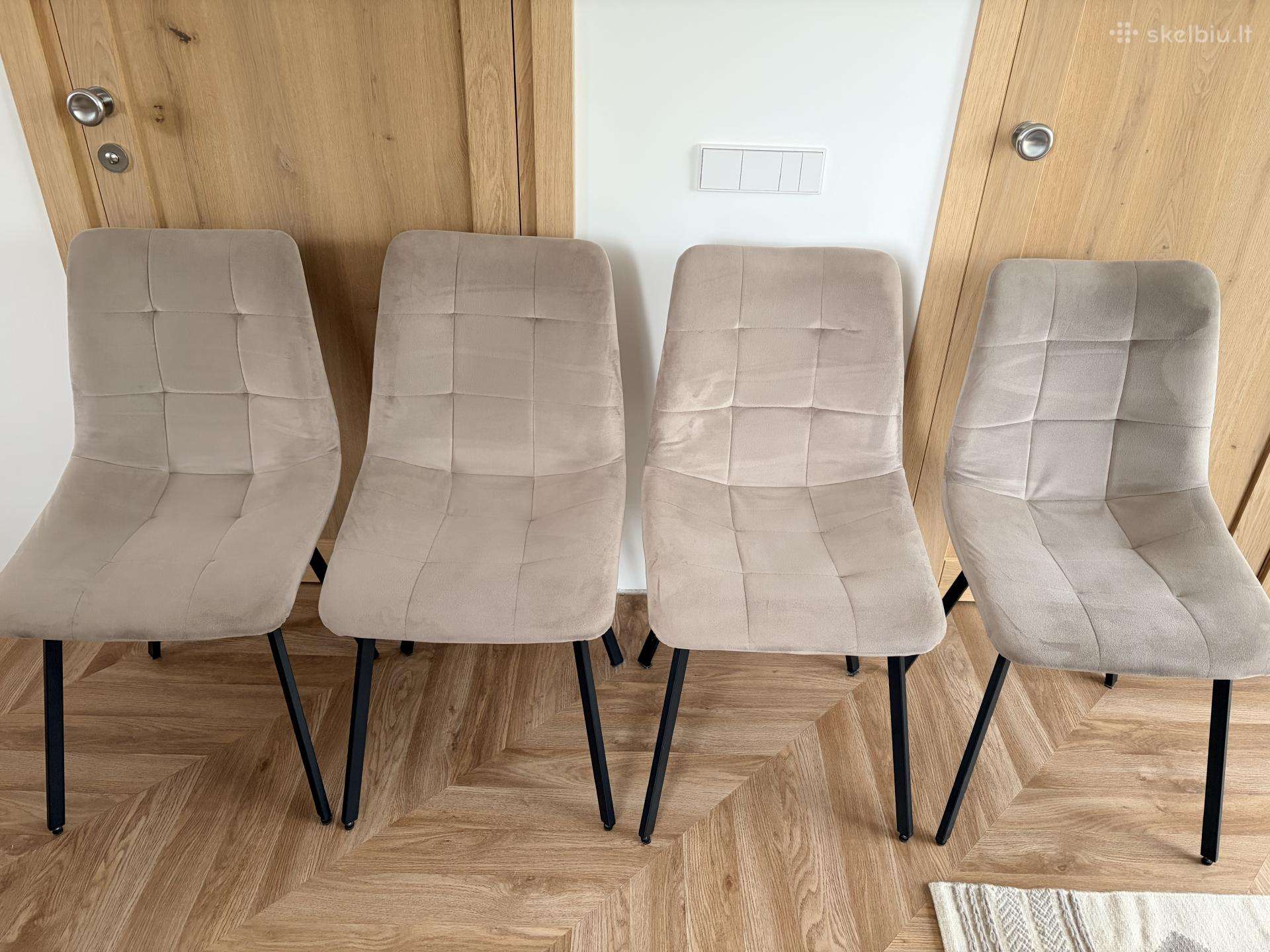 4 kėdės skandinaviško dizaino