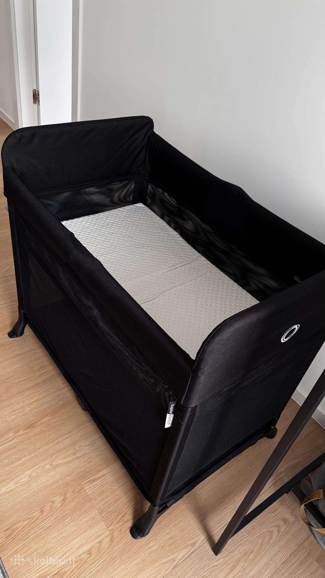 Bugaboo Stardust – sulankstoma lovytė