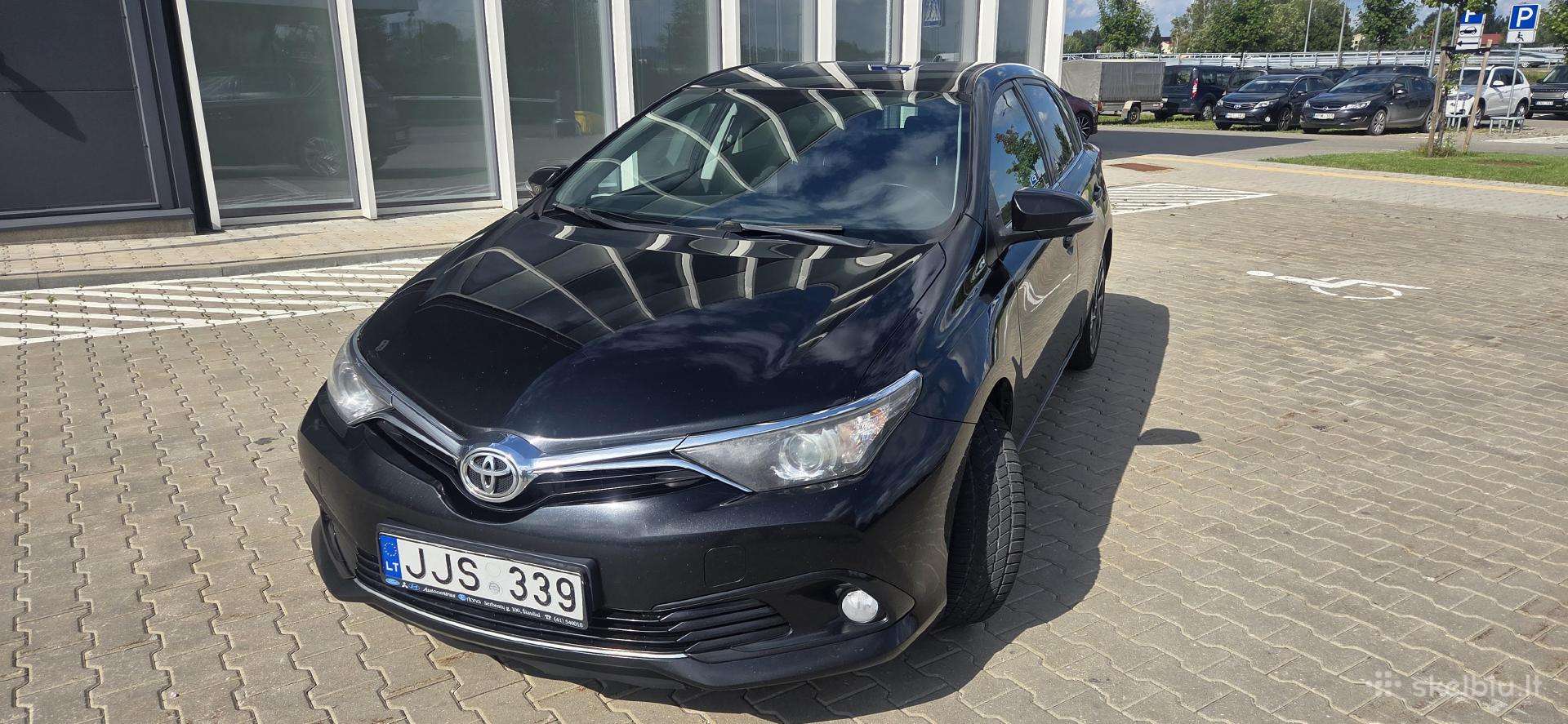 Parduodu automobilį Toyota Auris