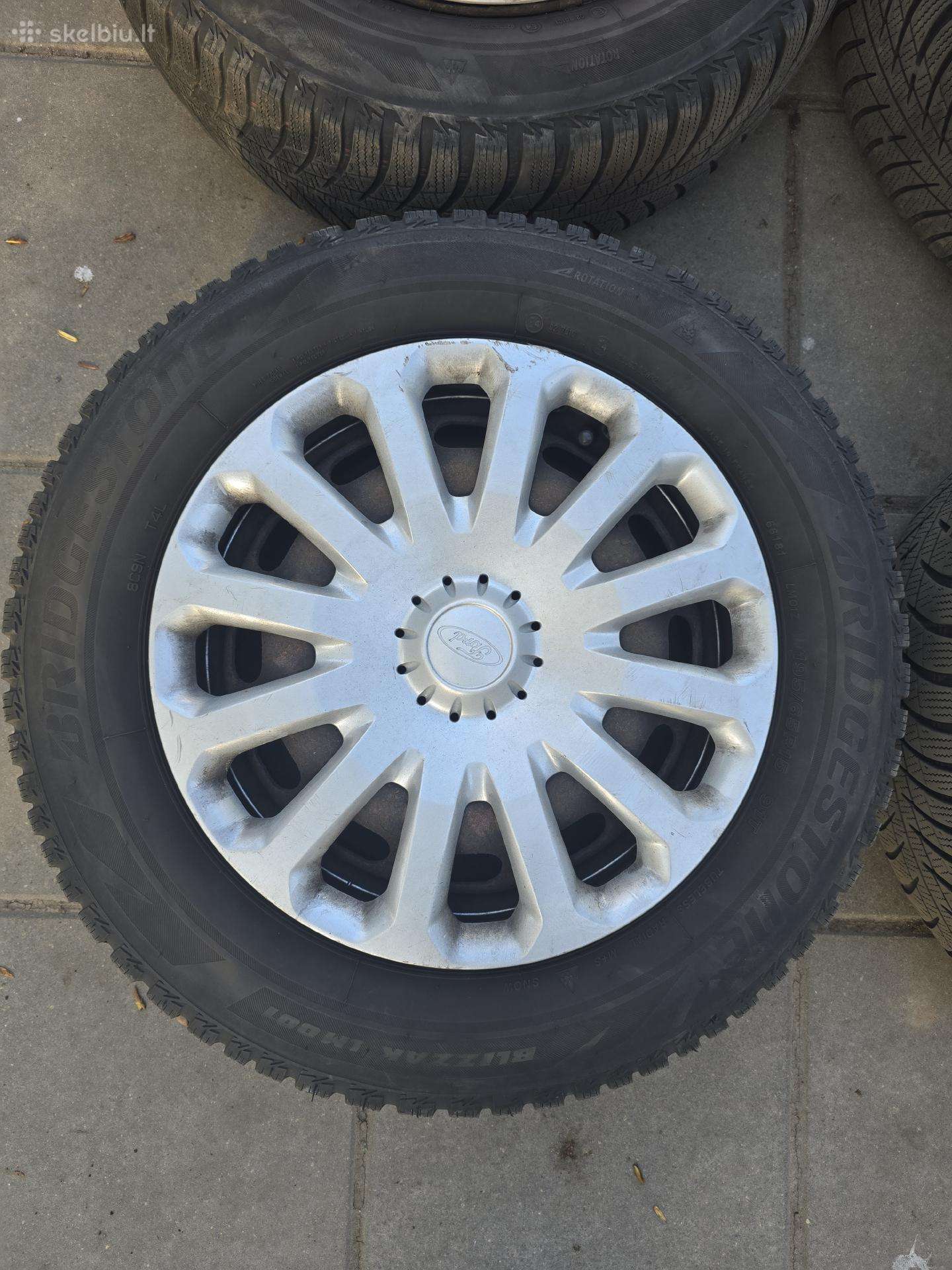 Ford, plieniniai štampuoti, R15