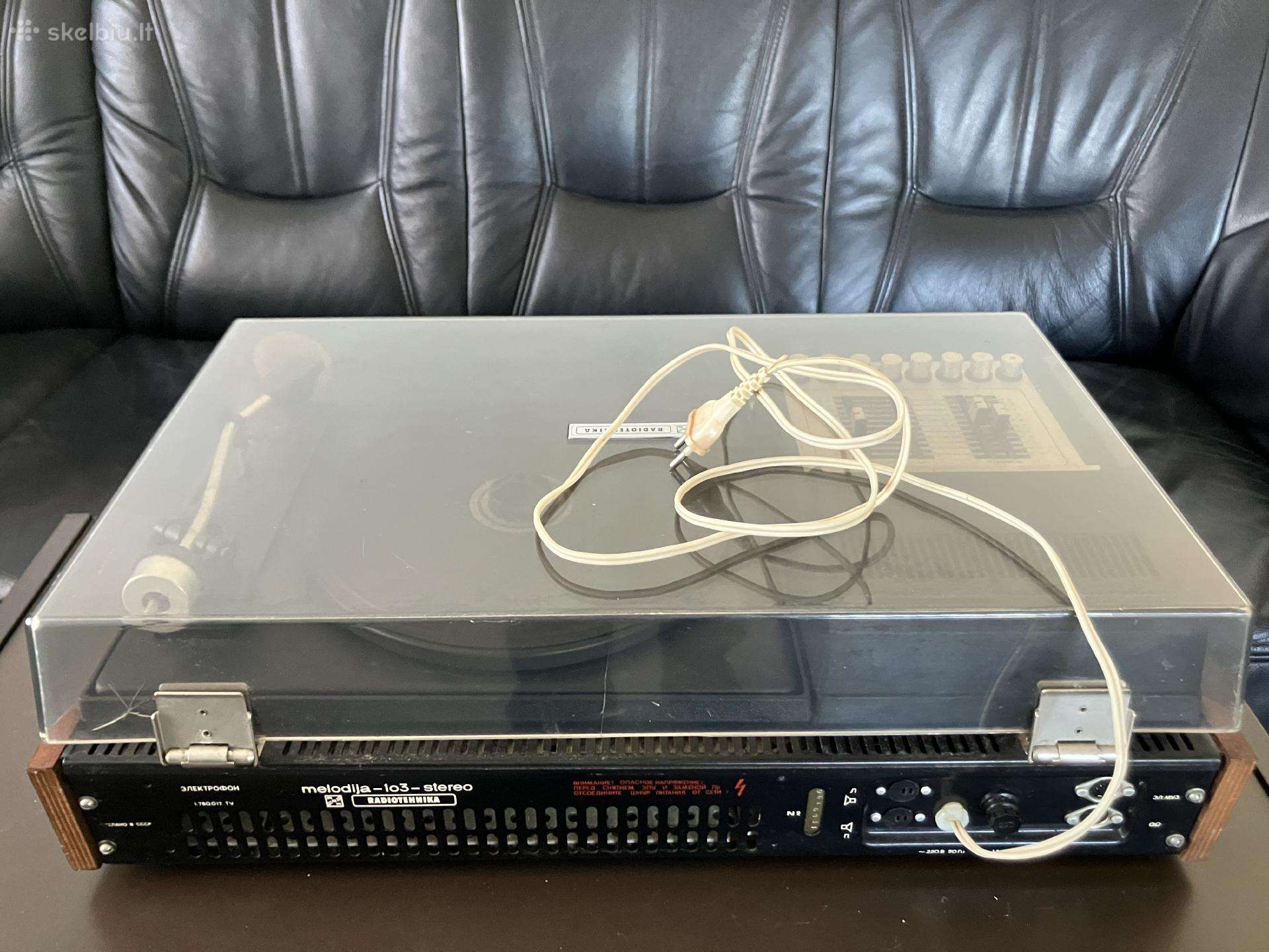 Vintažinis stereo patefonas Melodija - 103