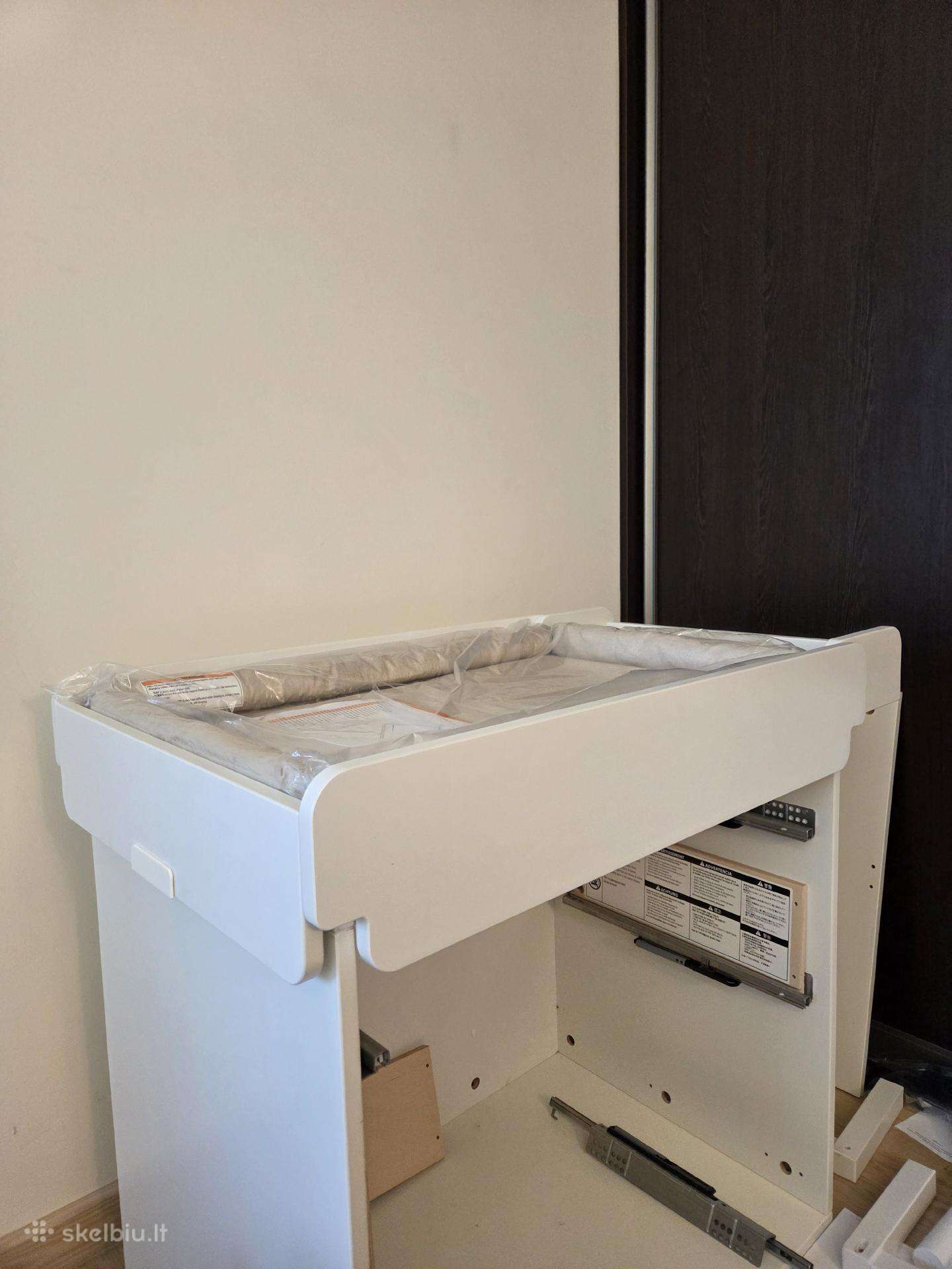Stokke vystymo lenta su čiužiniu