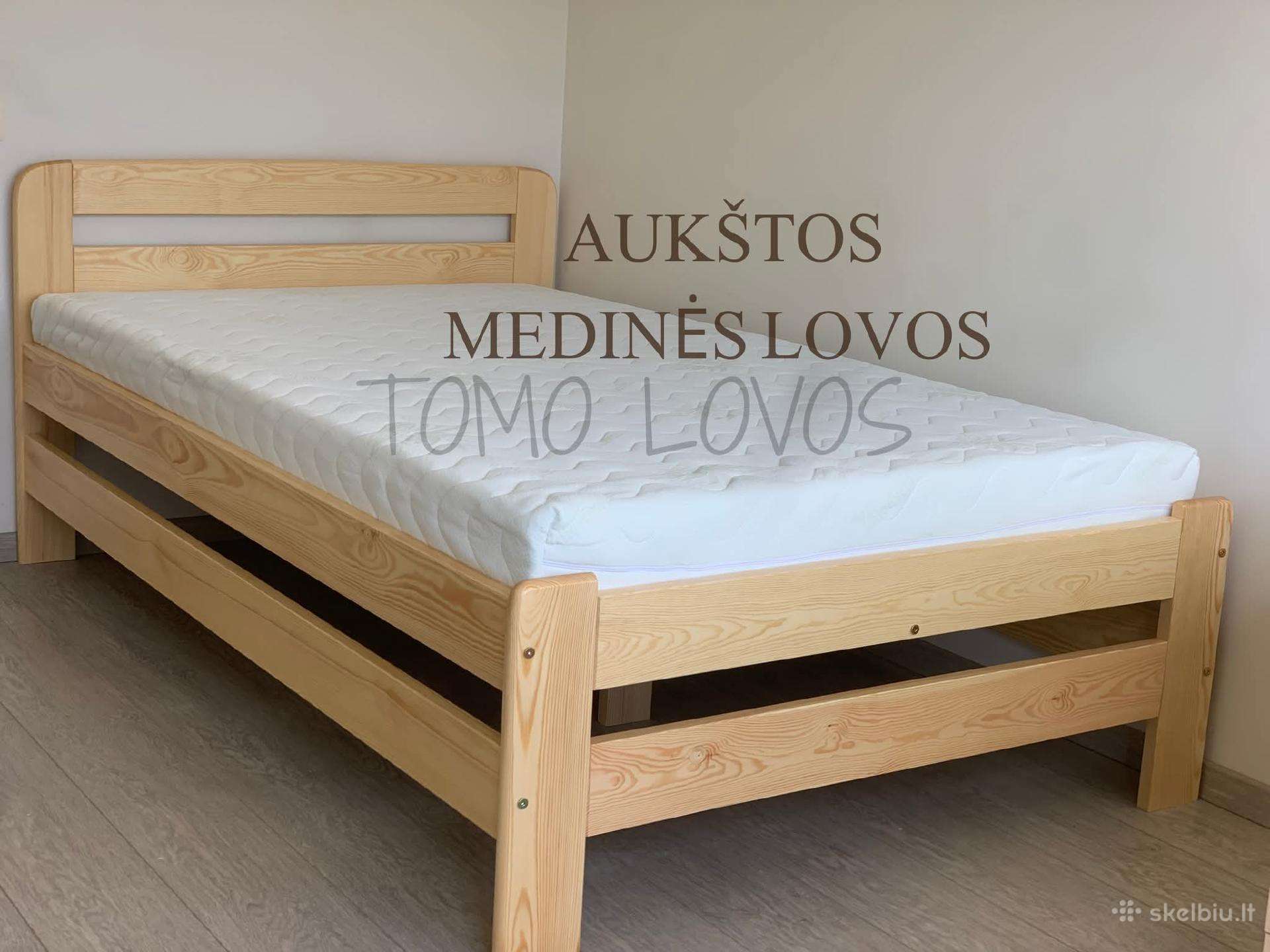 Dvigulė natūralaus medžio lova su čiužiniu