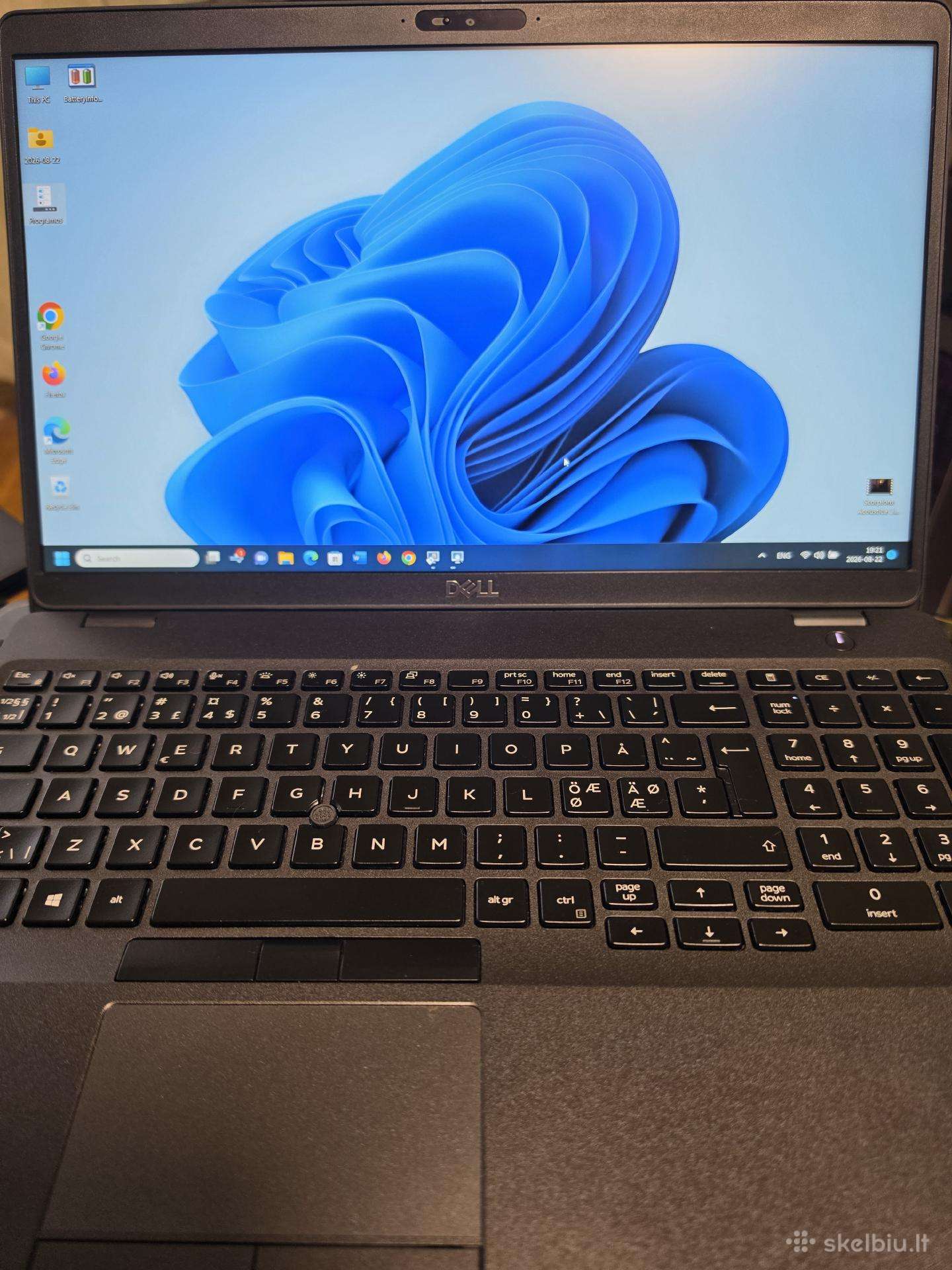 Dell Latitude 5500. i5-8265u. 16 GB/ 256 GB.