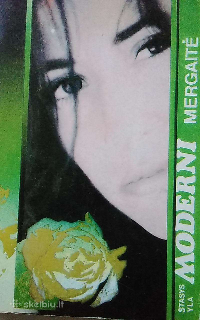 Moderni mergaitė