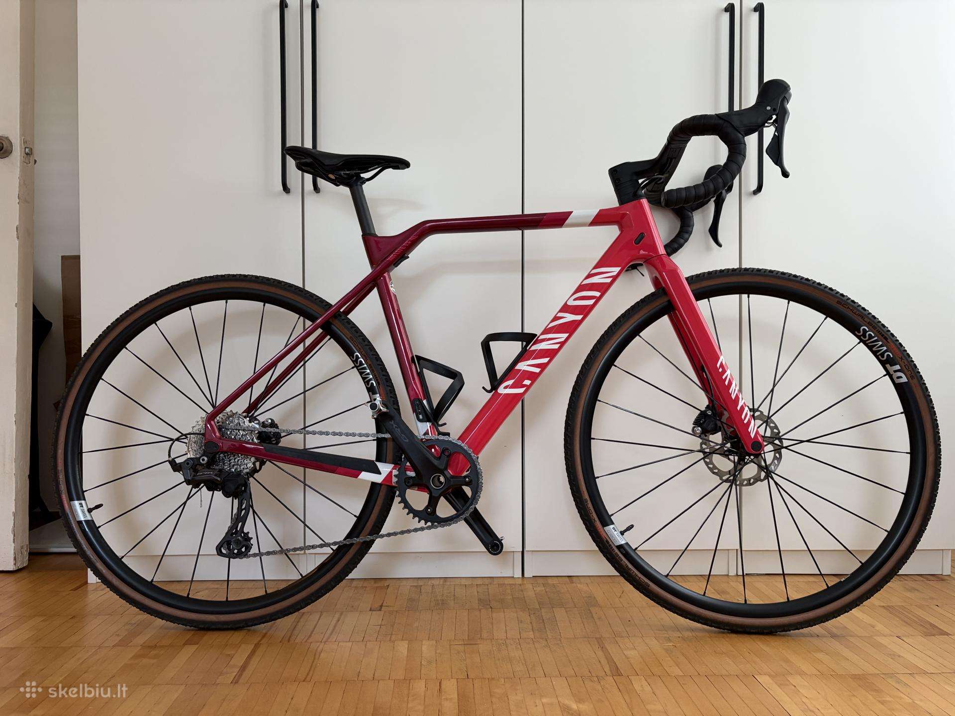 Canyon Inflite CF SL 6