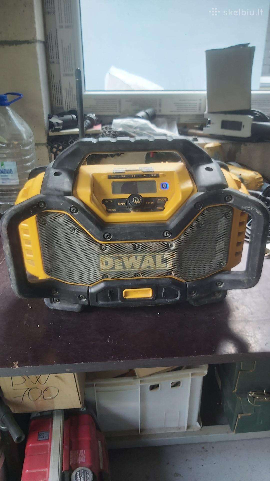Radijas Dewalt Dcr027