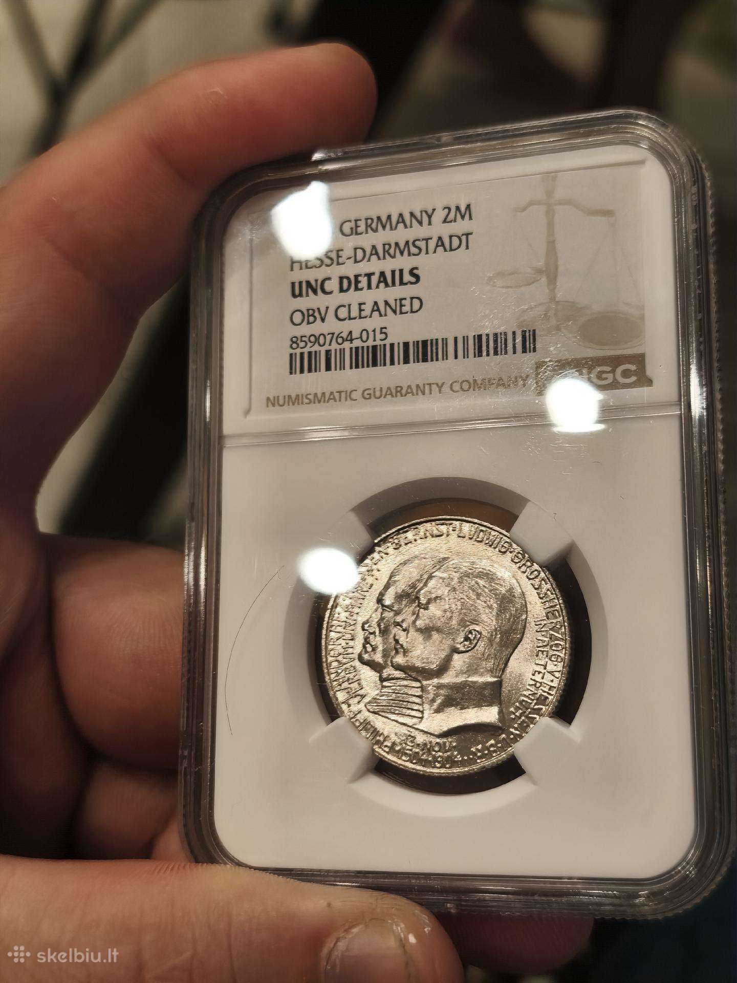 2 markės