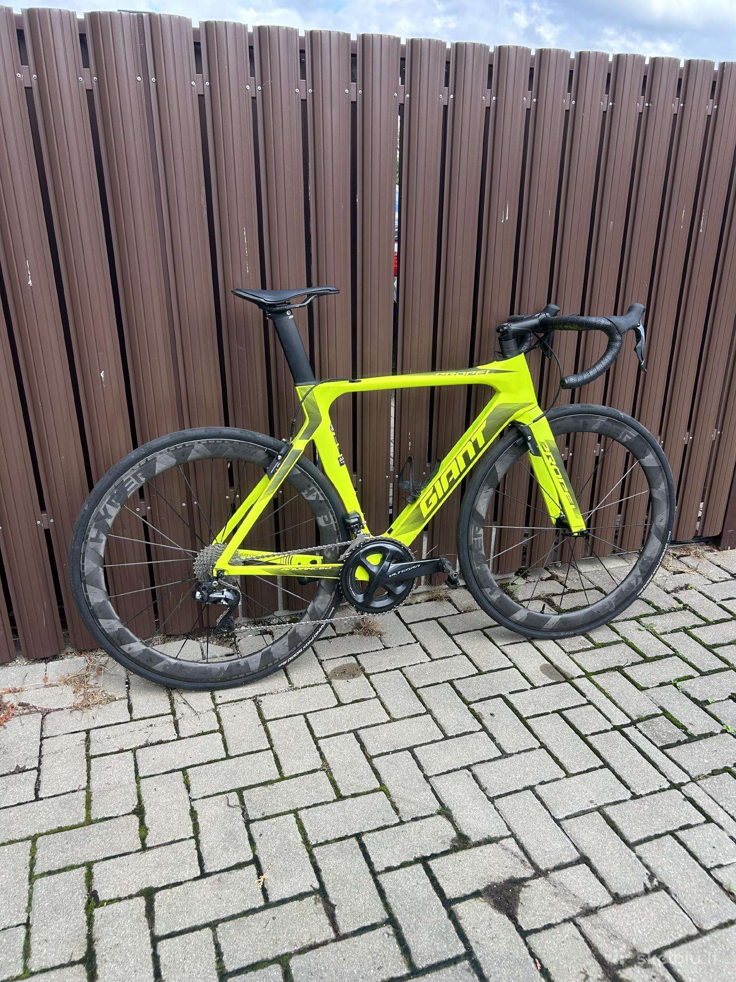 Giant propel