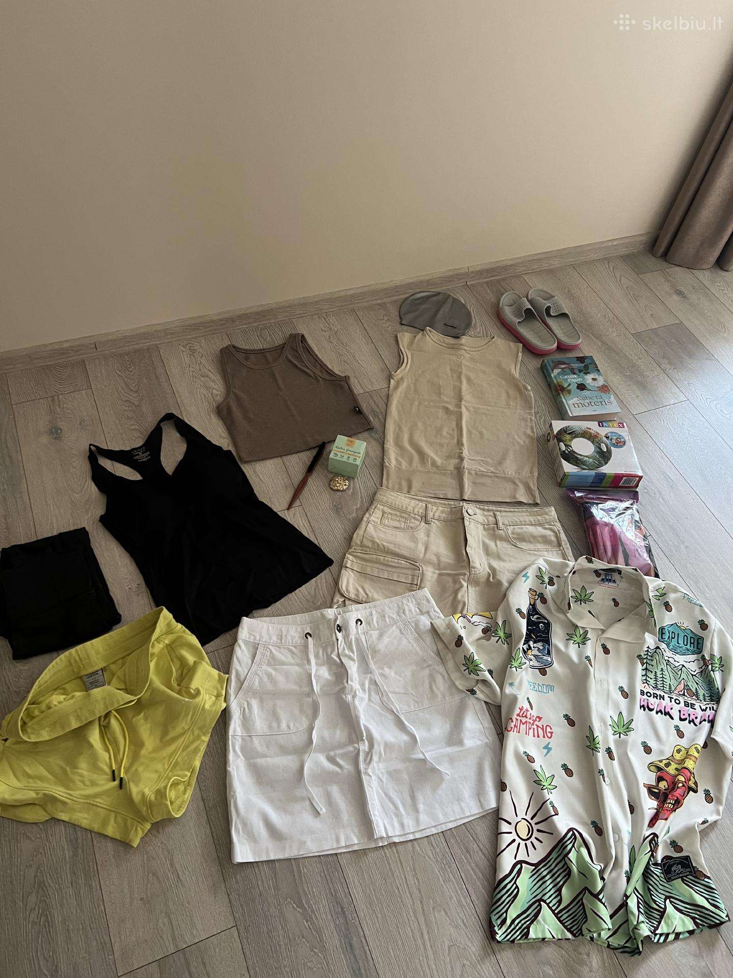 Viskas ką matote nuotraukose 15€
