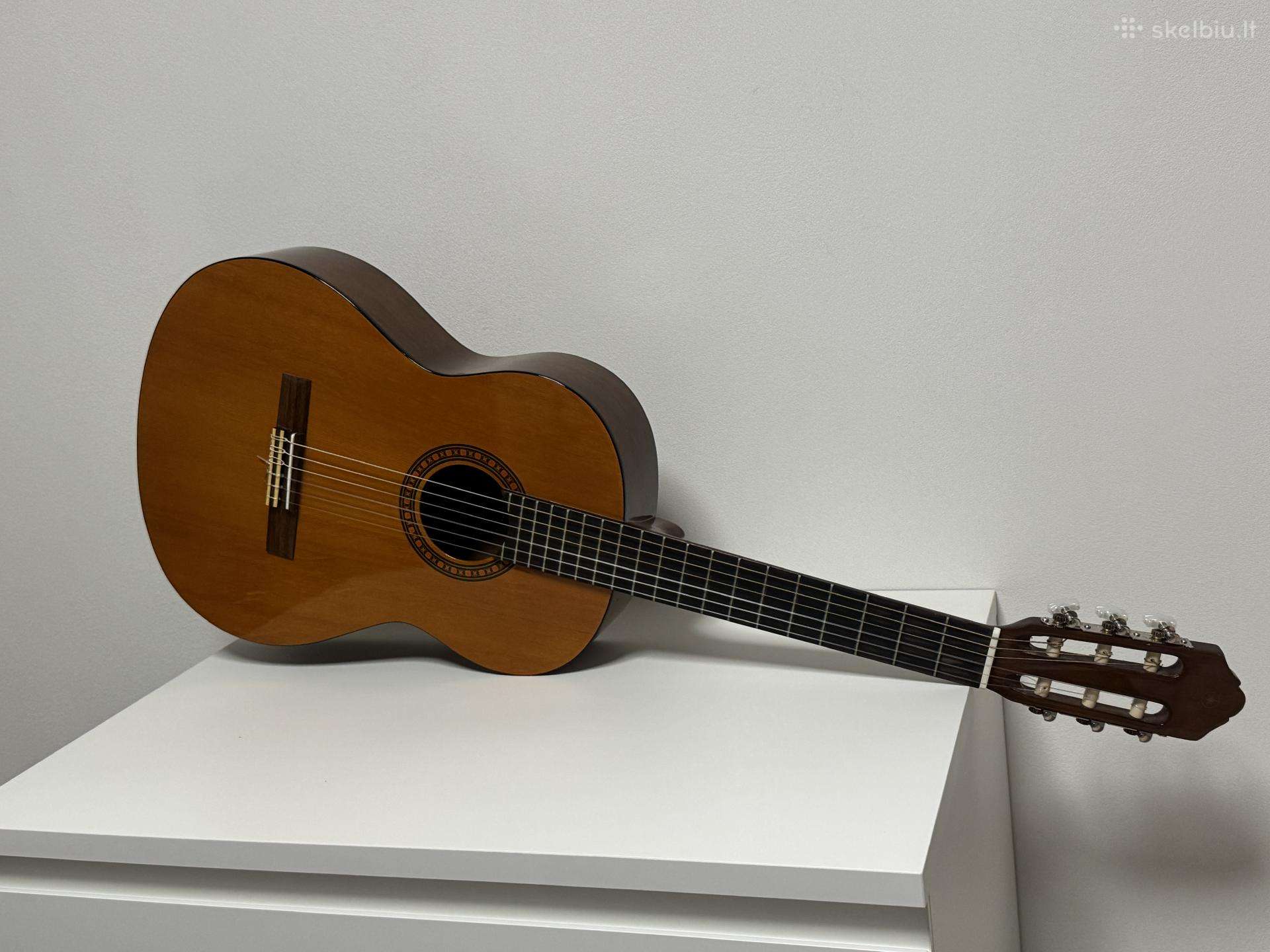 Yamaha gitara