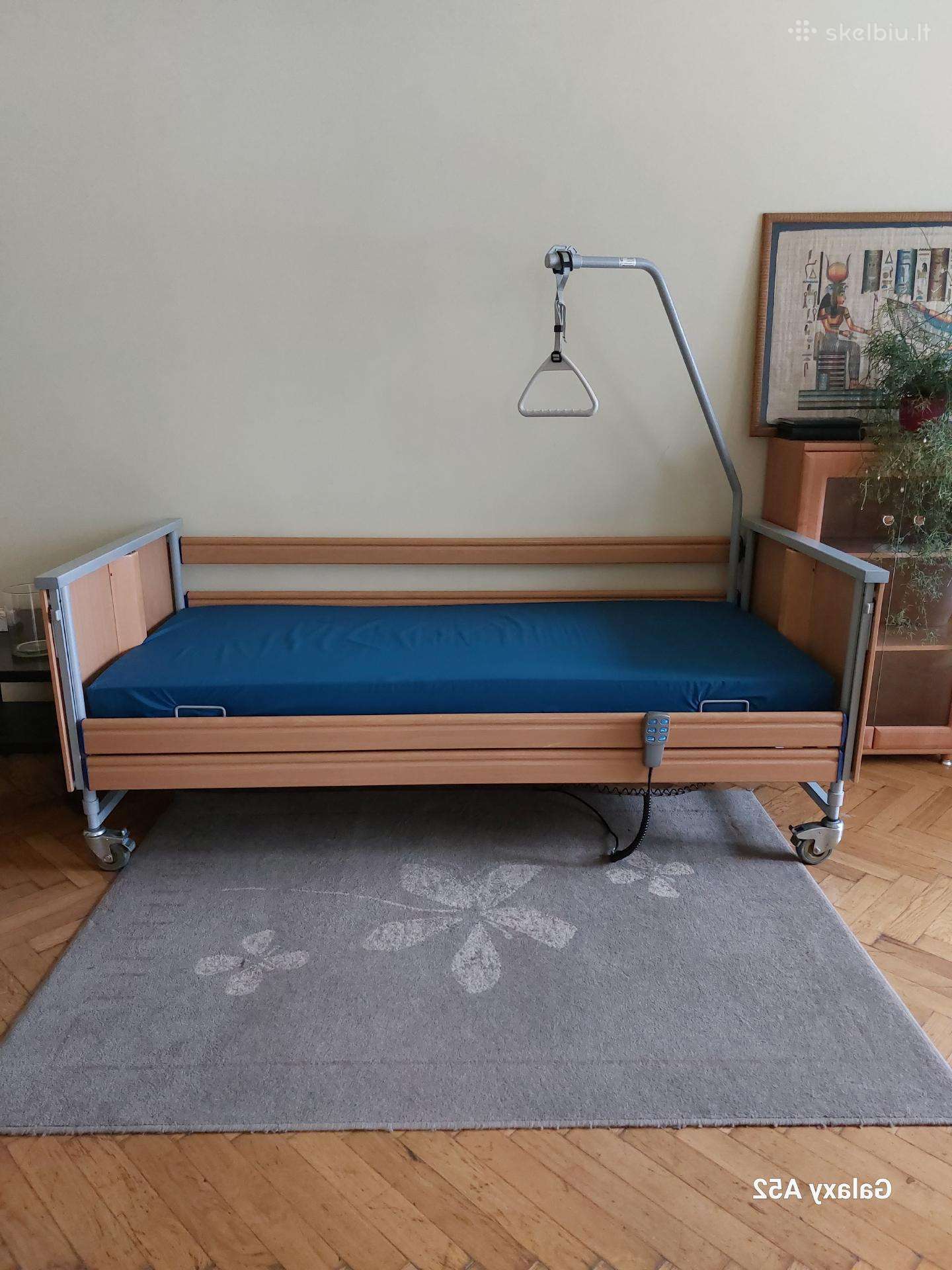 Elektrinė funkcinė slaugos lova