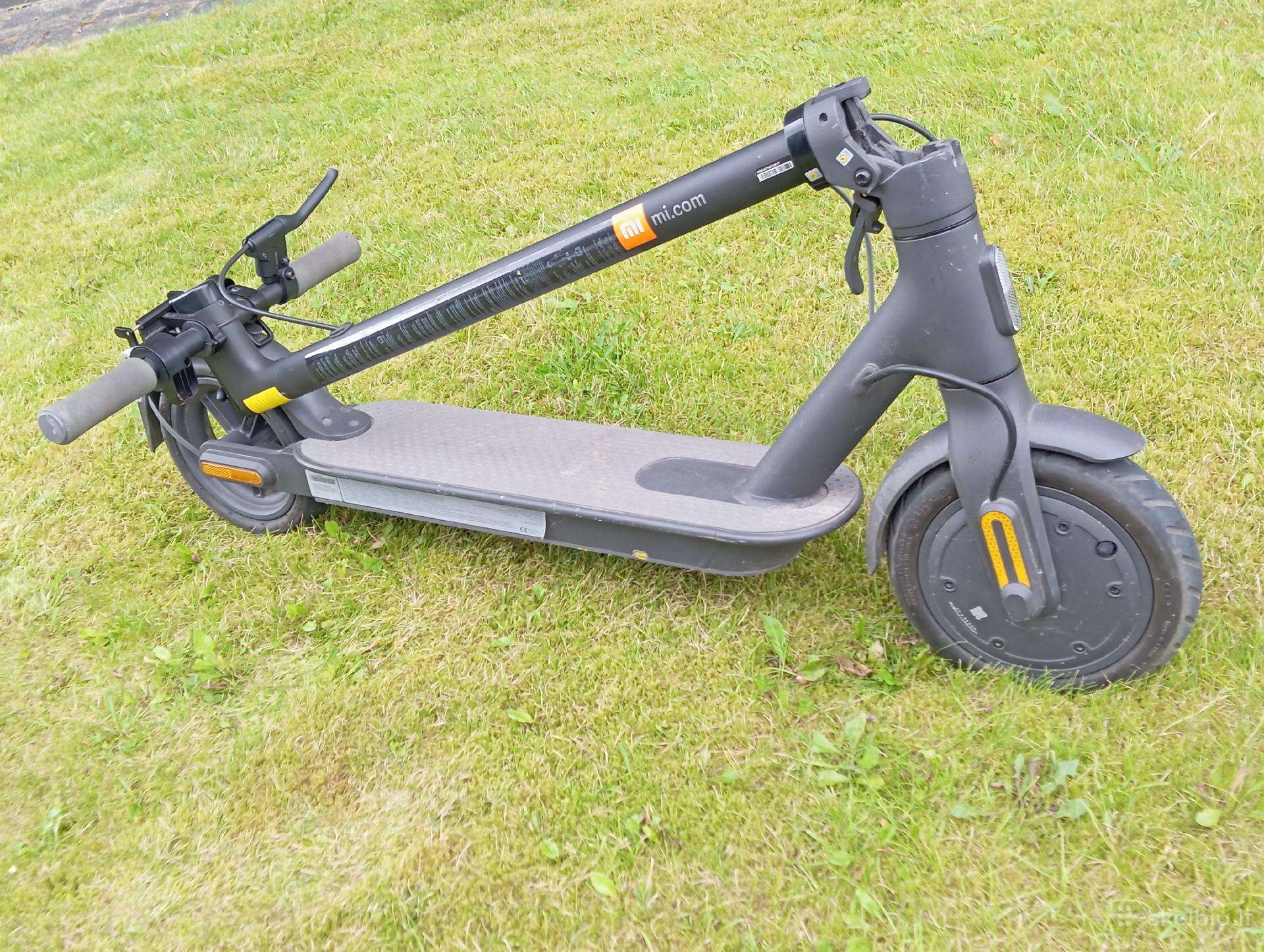 Tvarkingas paspirtukas su pakroveju