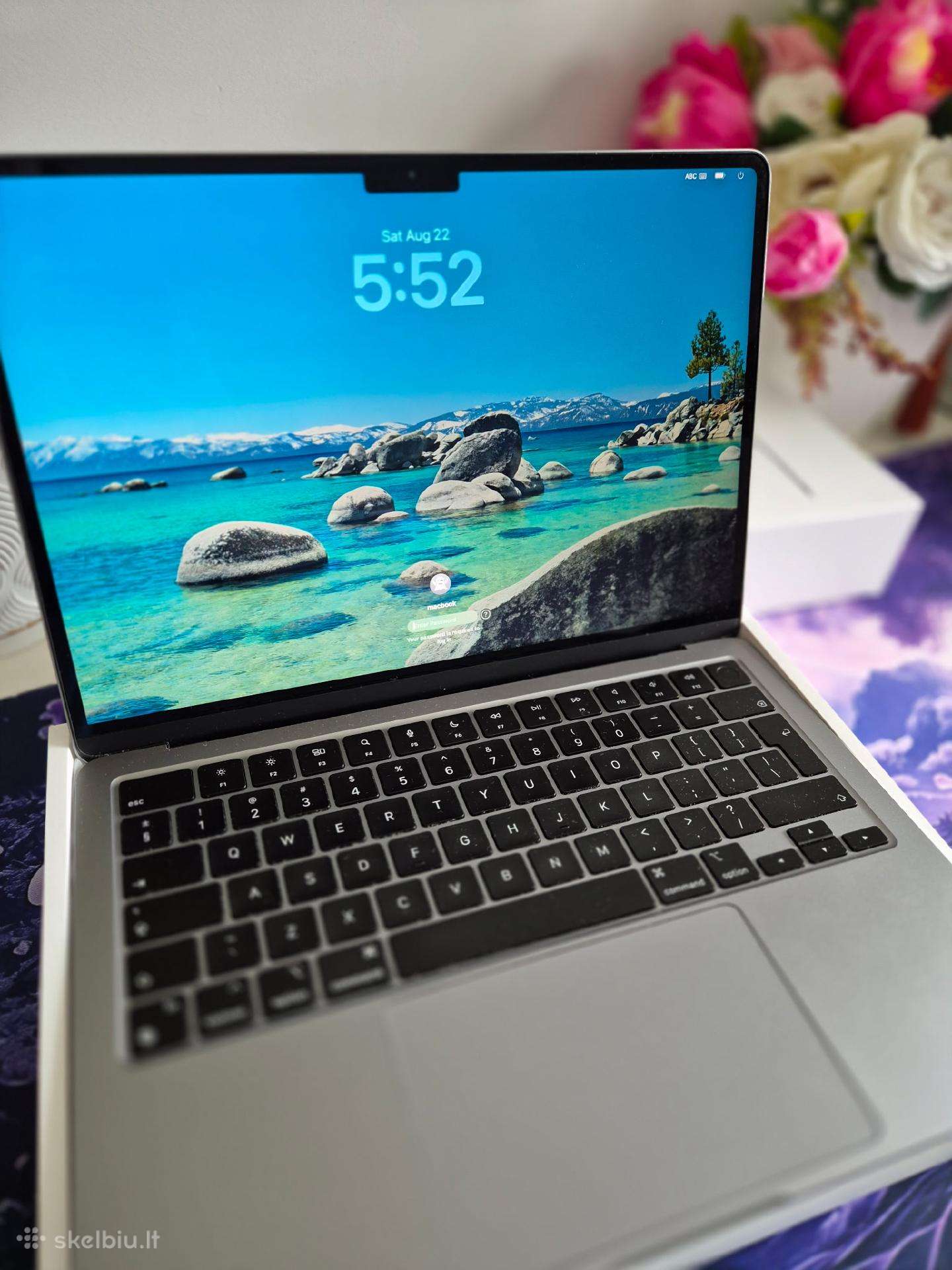 Puikios būklės MacBook Air M2 / 16gb RAM / 256gb