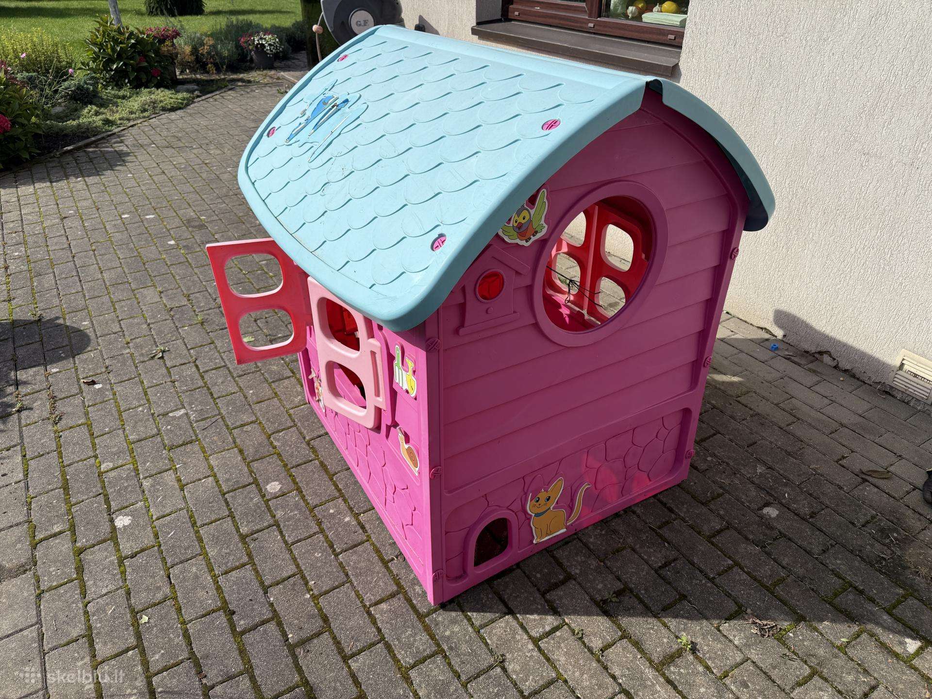 Vaikiškas plastikinis žaidimų namelis