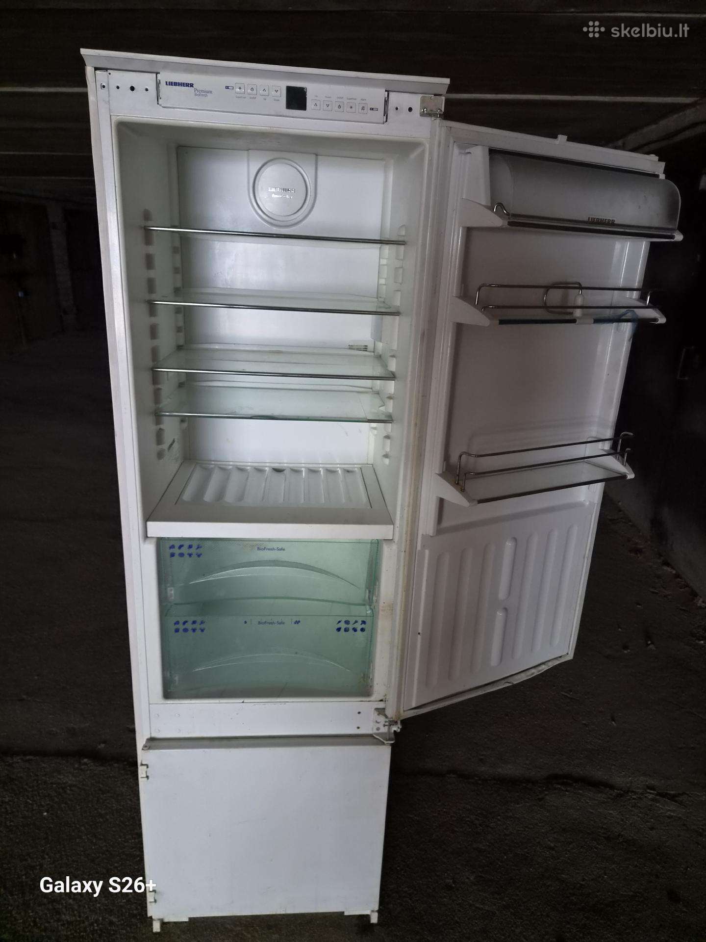 Parduodamas imontuojamas šaldytuvas Liebherr