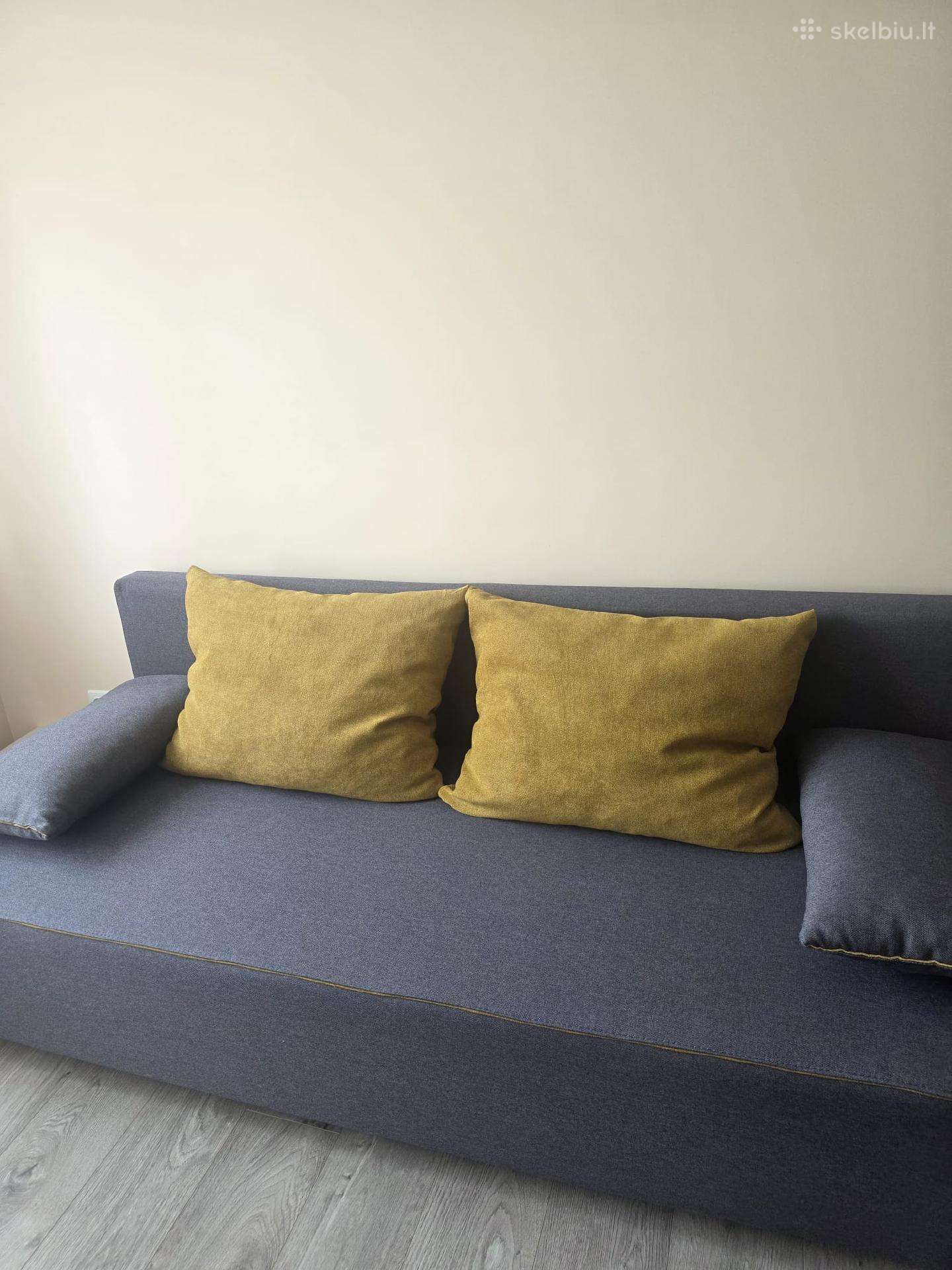 Lova sofa