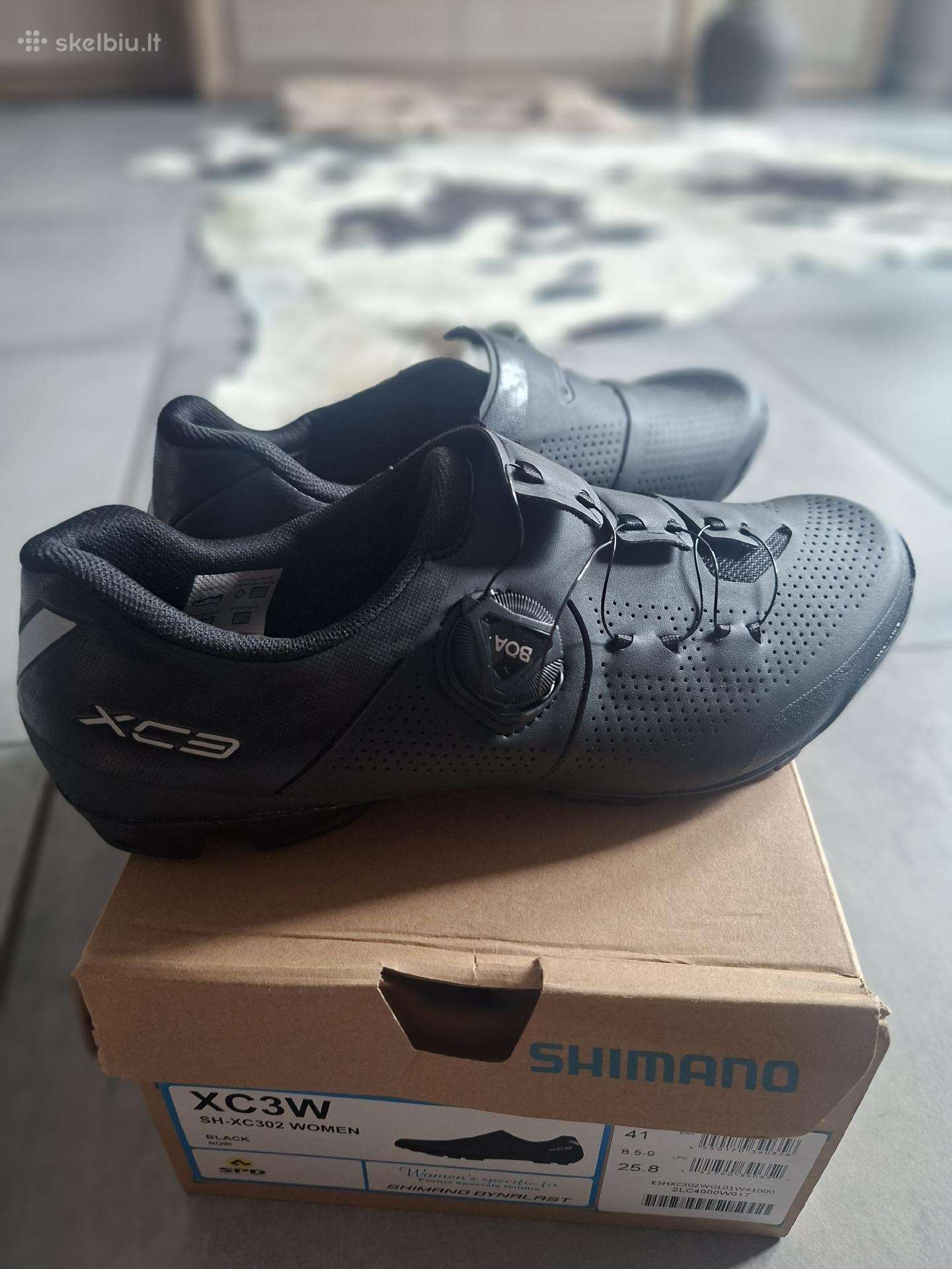Moteriški nauji 39-40d. dviratininko batai.