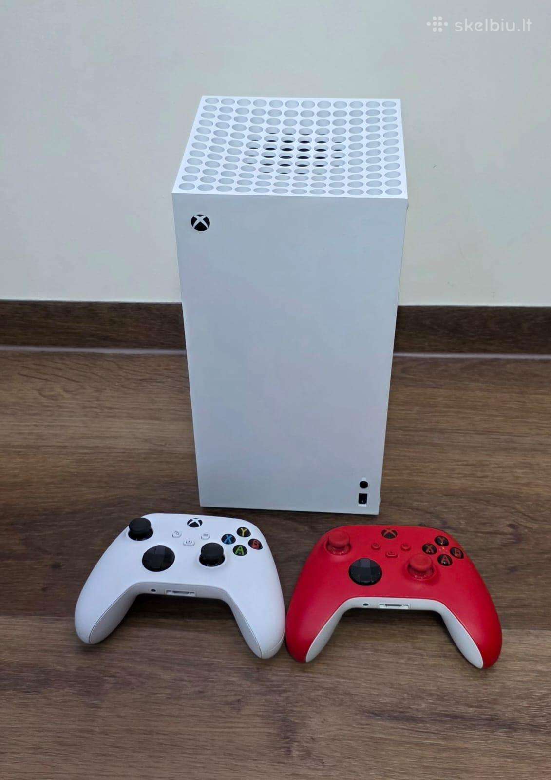 Xbox series x su dviem pulteliais