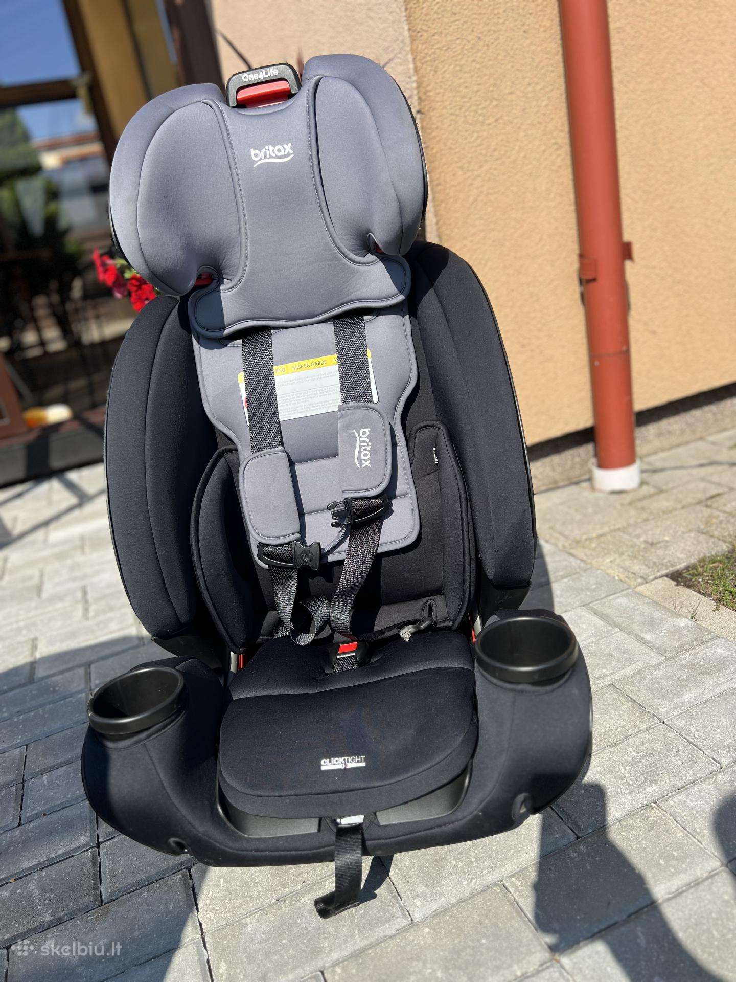 Automobilio kėdutė