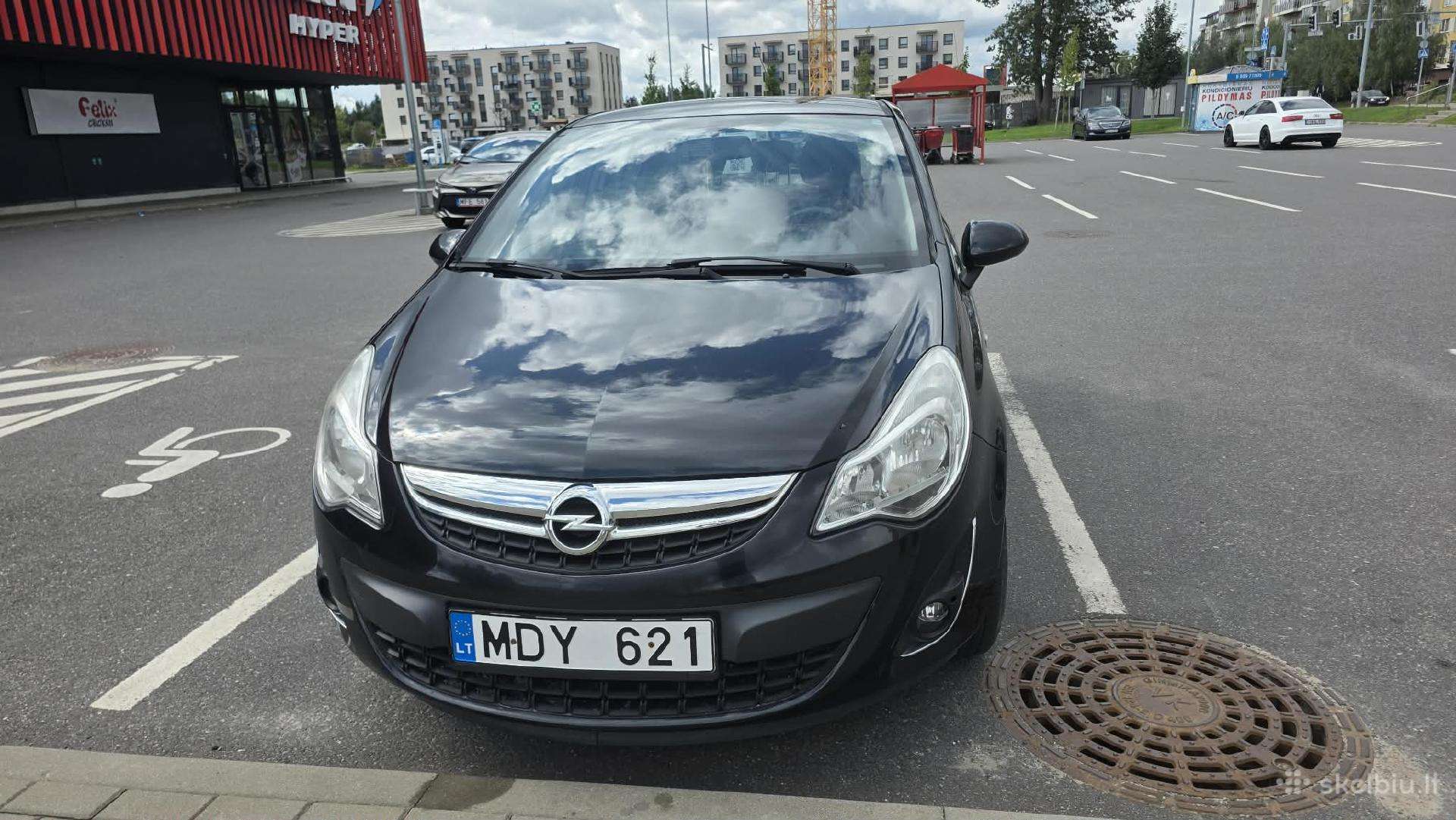 Tvarkinga, juodos sp. Opel Corsa 2013