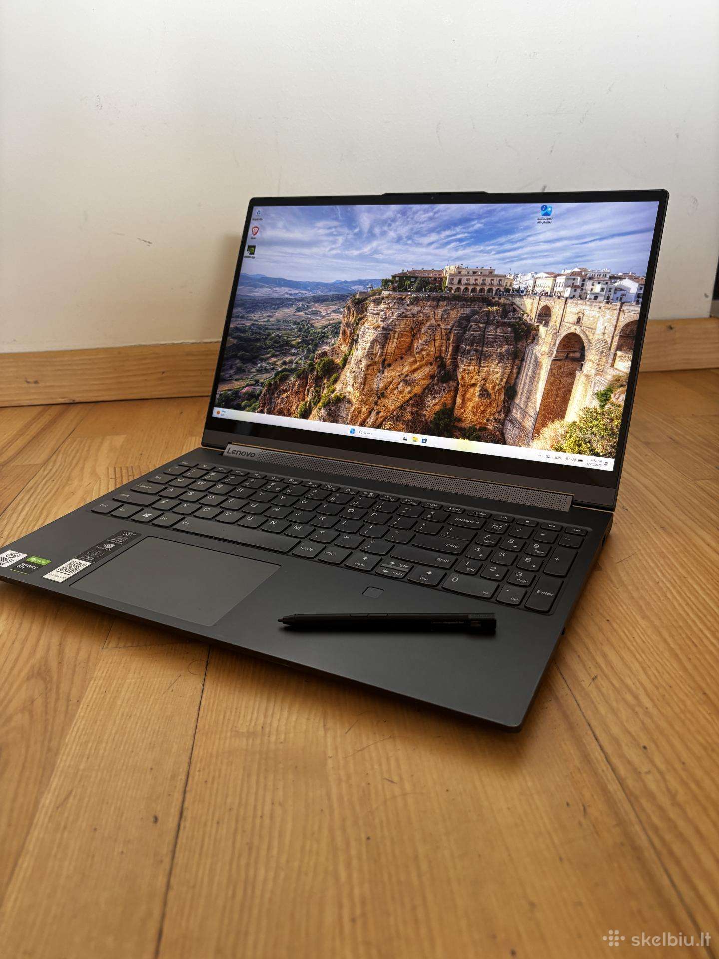 Lenovo yoga 9i i7-10750h