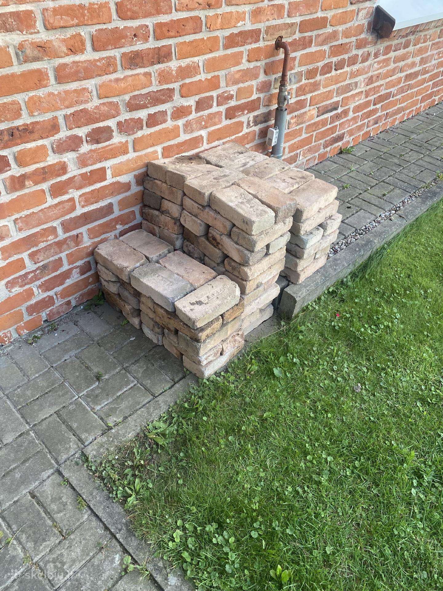 Parduodu šamotines plytas