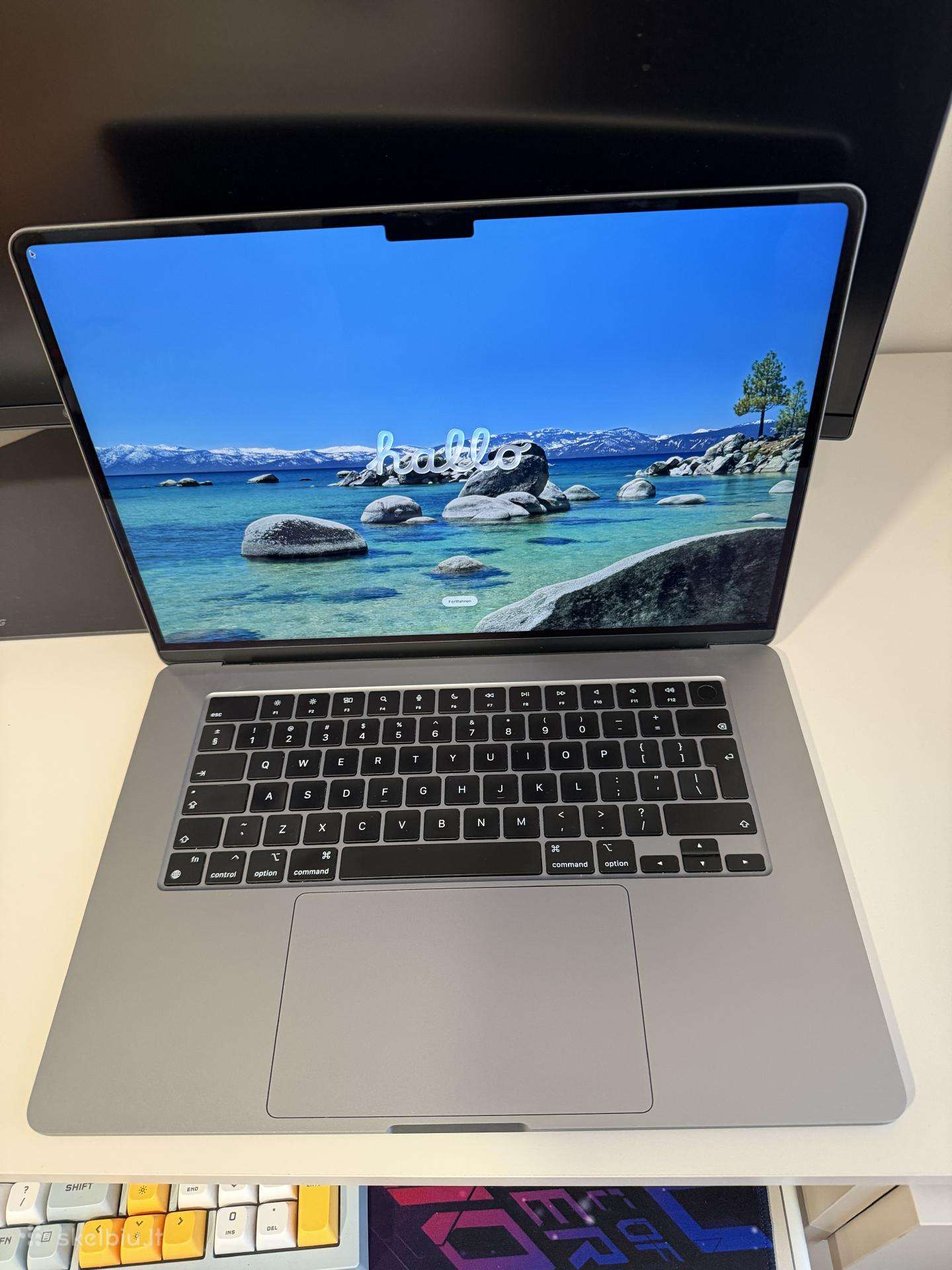 MacBook Air 15 M2 8/256