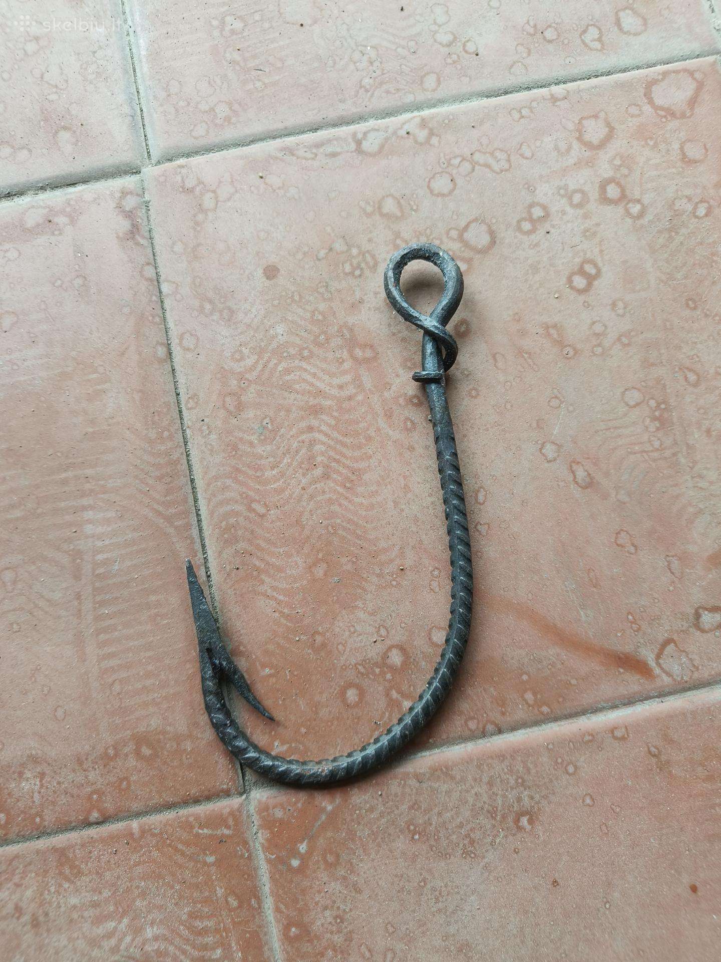 Kalvio ranku darbo kabliukai