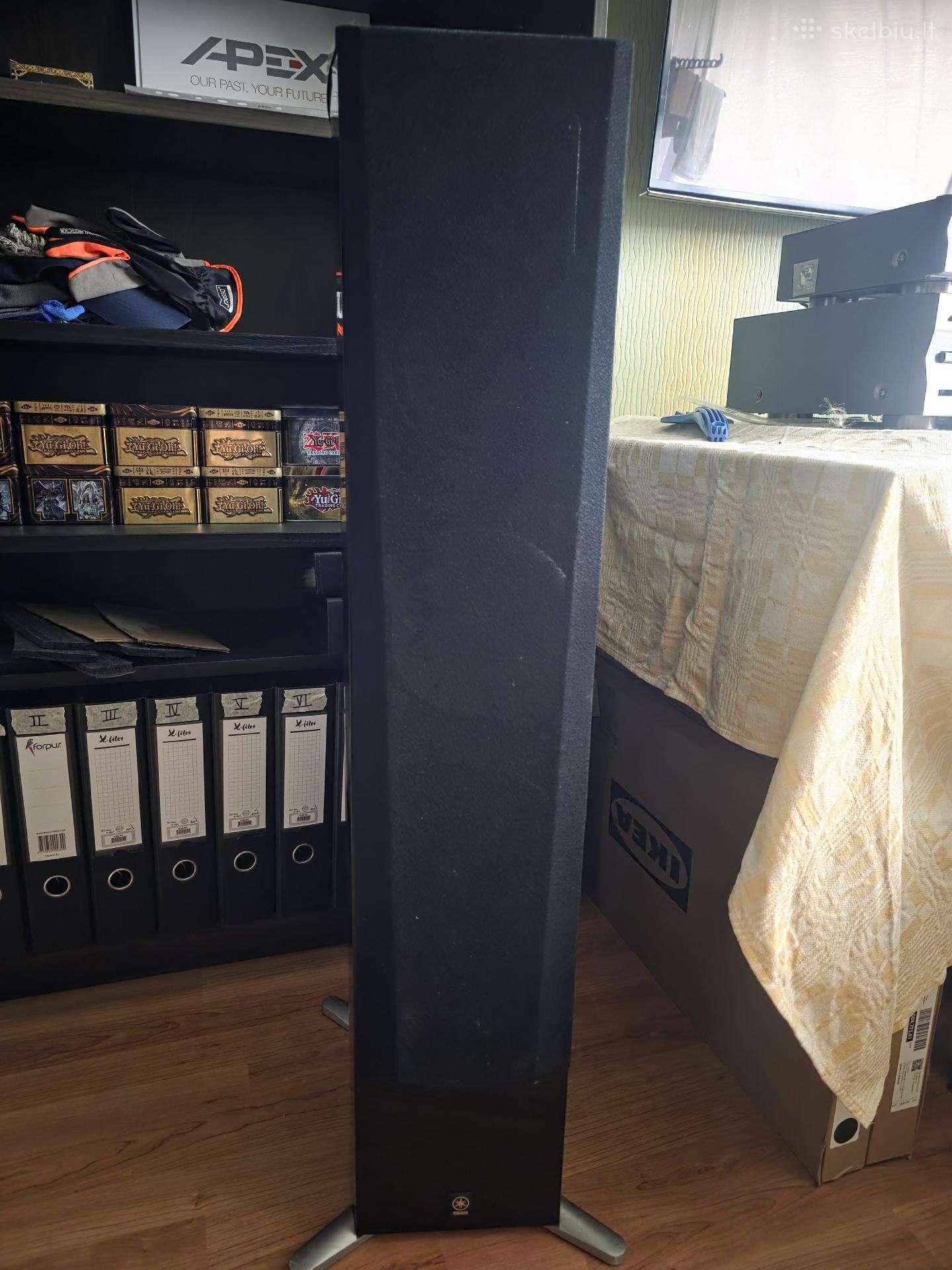 Yamaha NS-555
