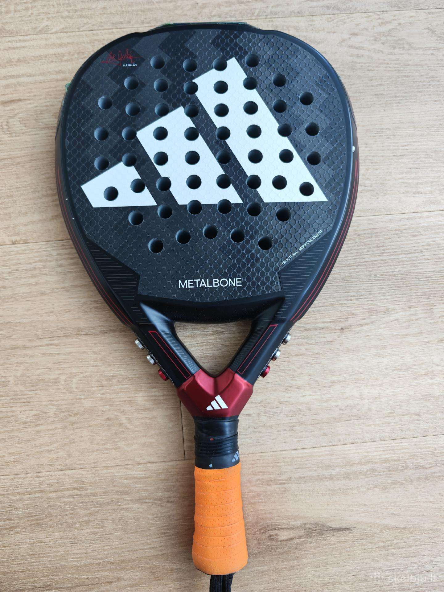 Naudota Adidas Metalbone 3.3 Ale Galan raketė