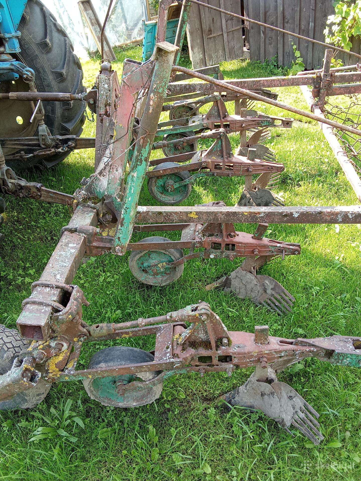 MTZ 82, tractors