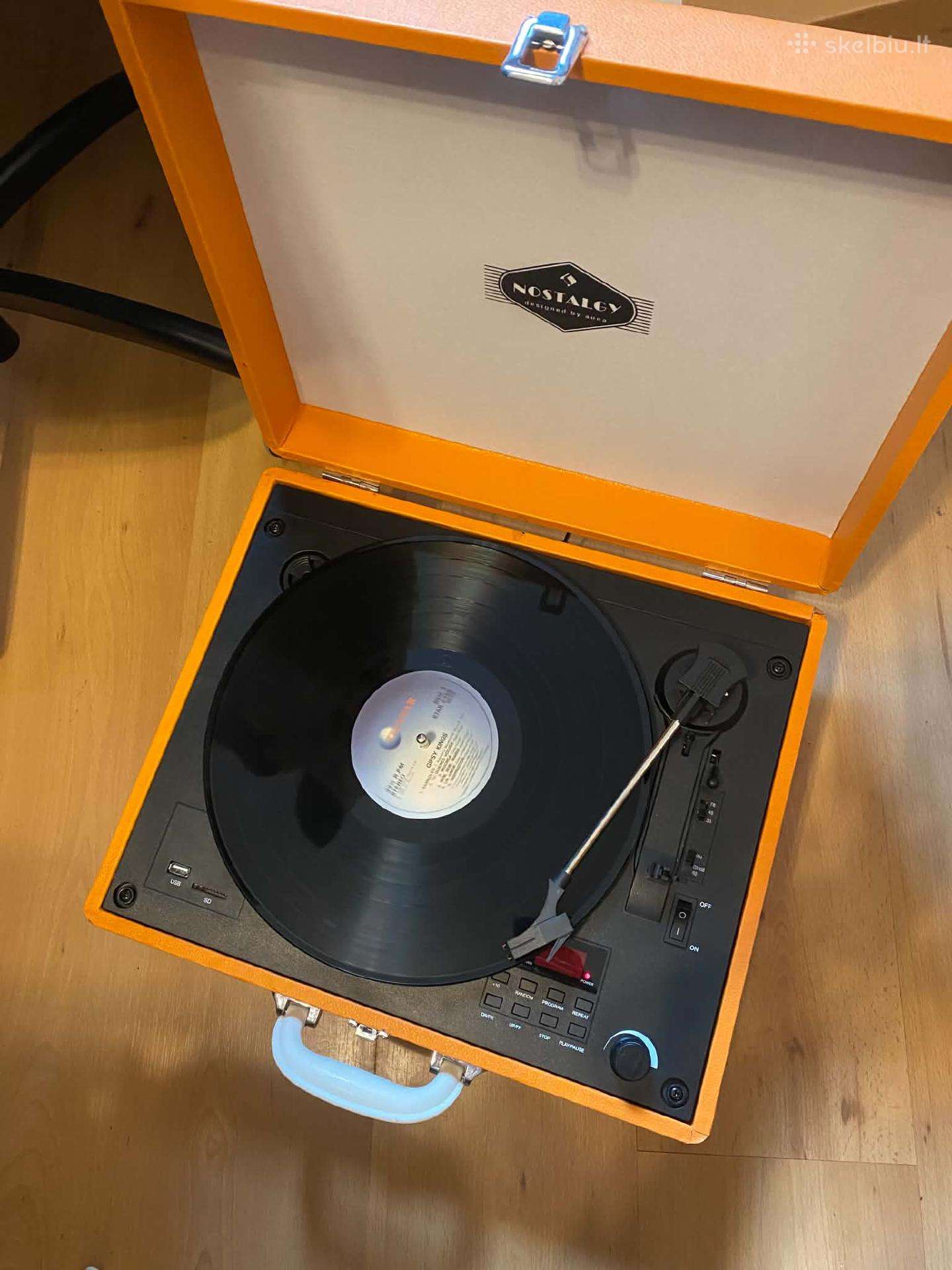 Vinilinių plokštelių grotuvas Auna Nostalgy