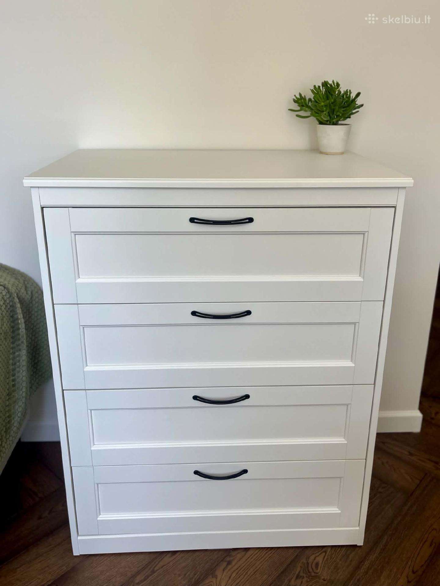 Ikea komoda