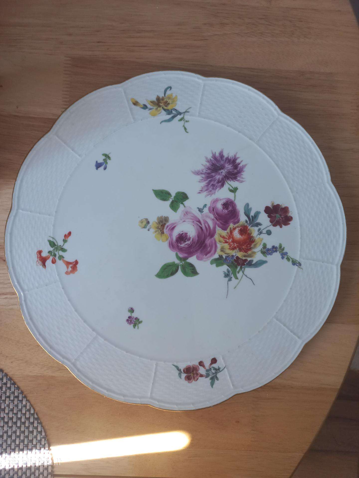 Meissen padėklas( lėkštė, labai sunki)