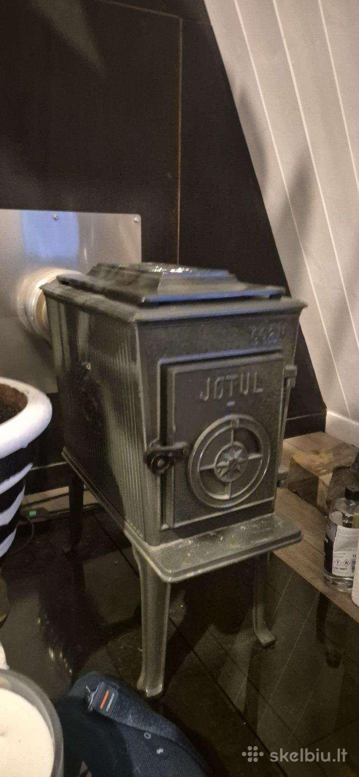 Jtul 602n ketaus malkinė krosnelė