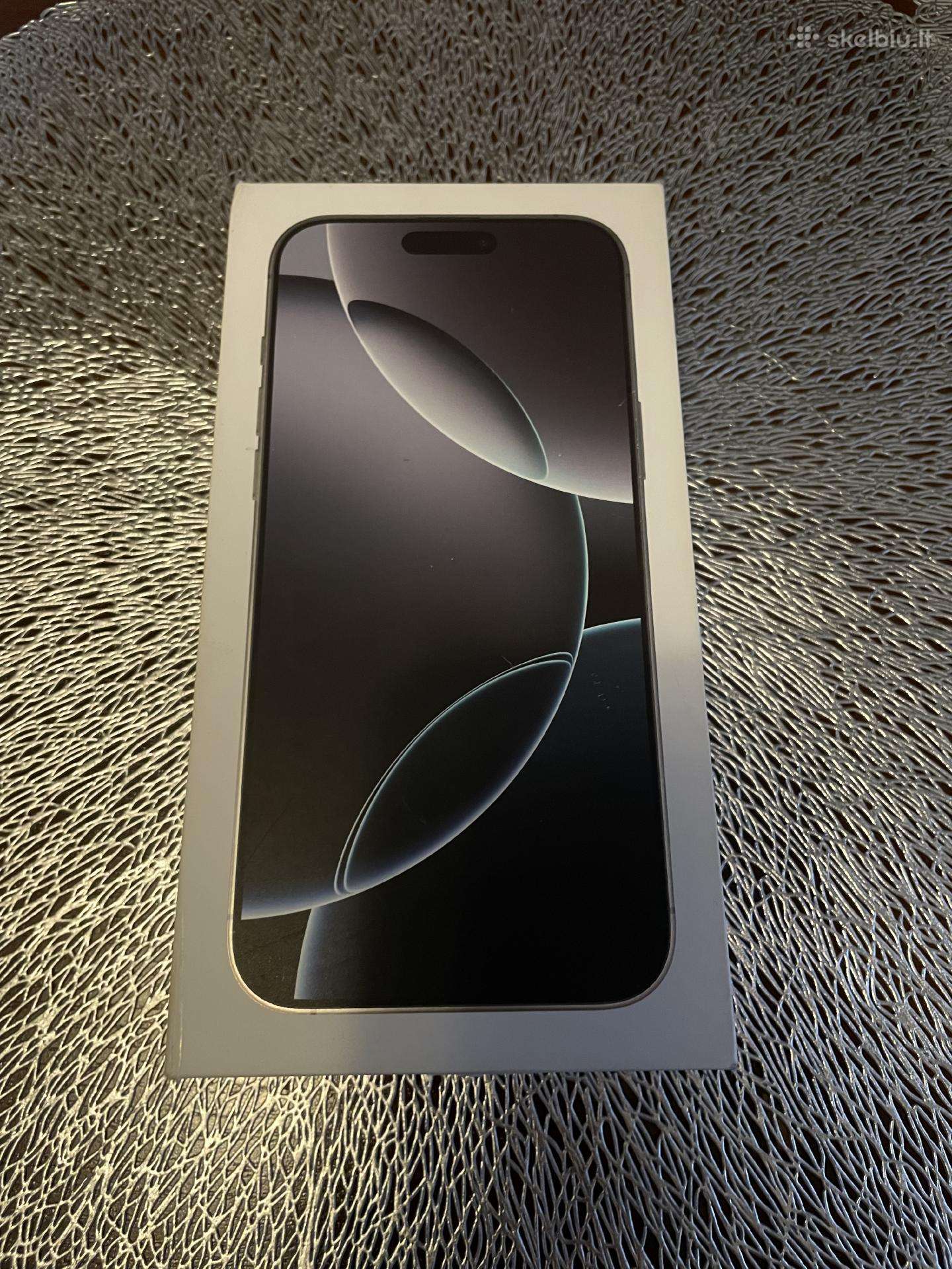 iPhone 16 Pro Max