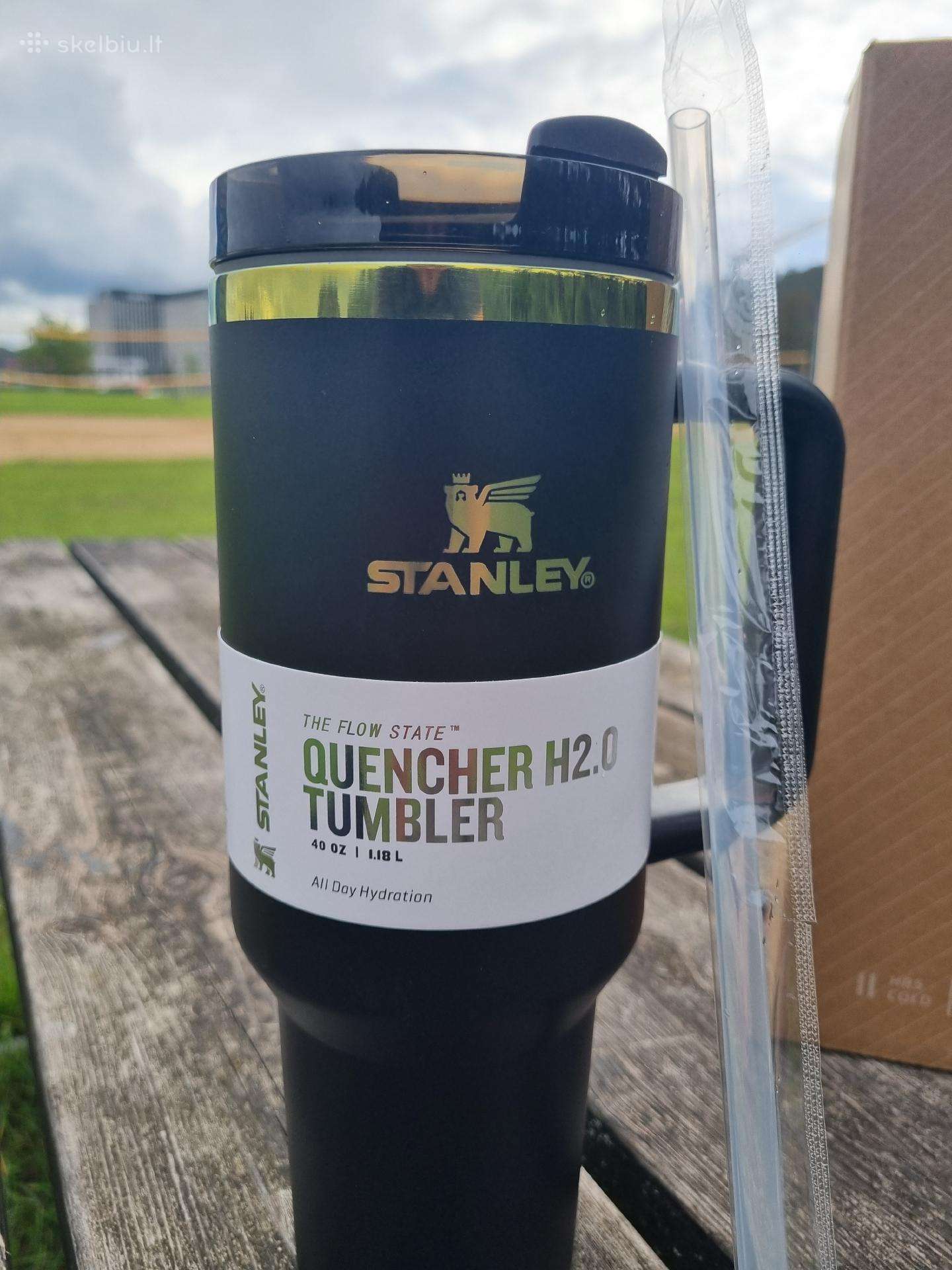 Stanley Quencher H2.0 – Black Glow / Matte Black
