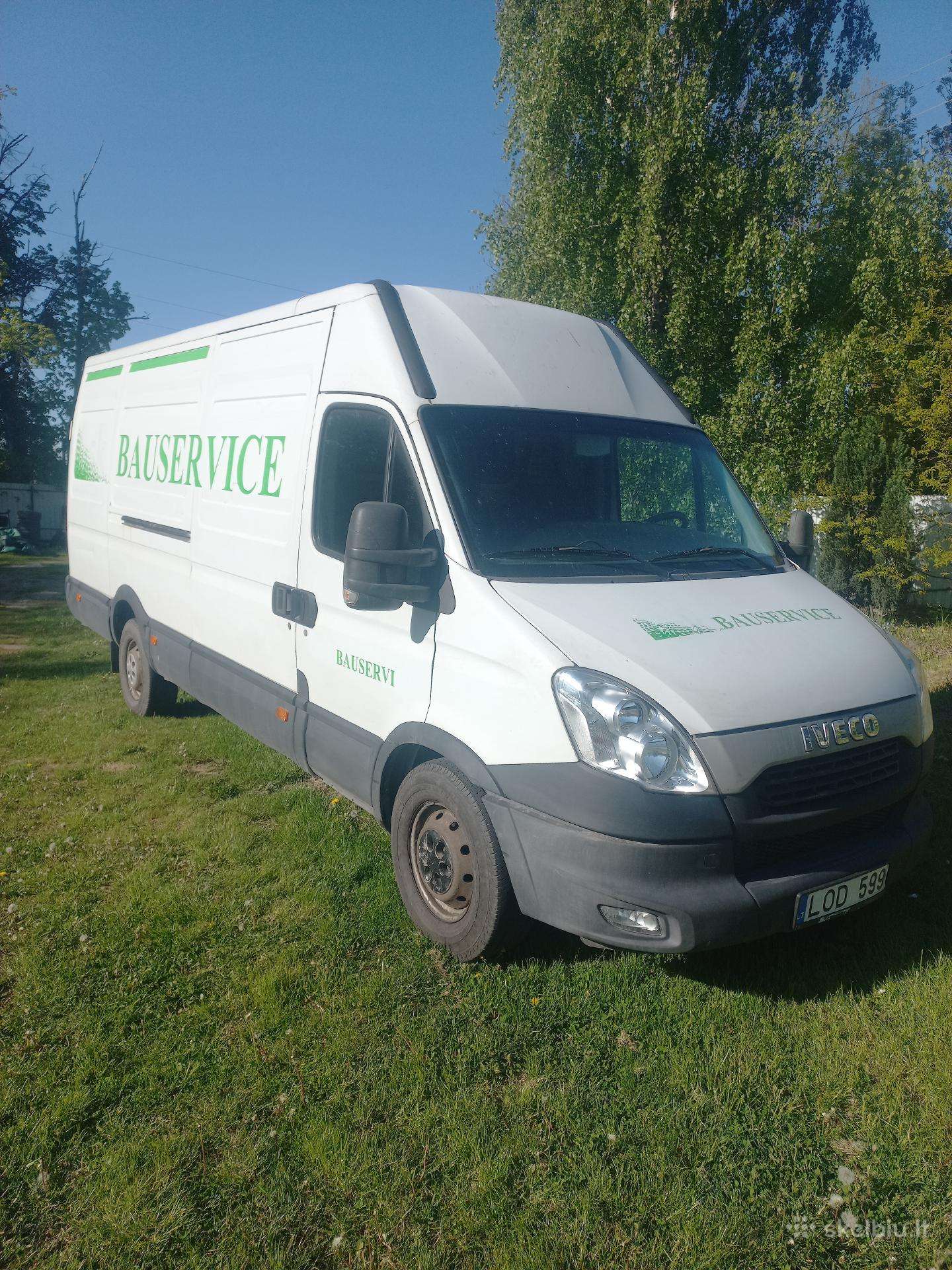 Krūmų pjovimas,išvežimas