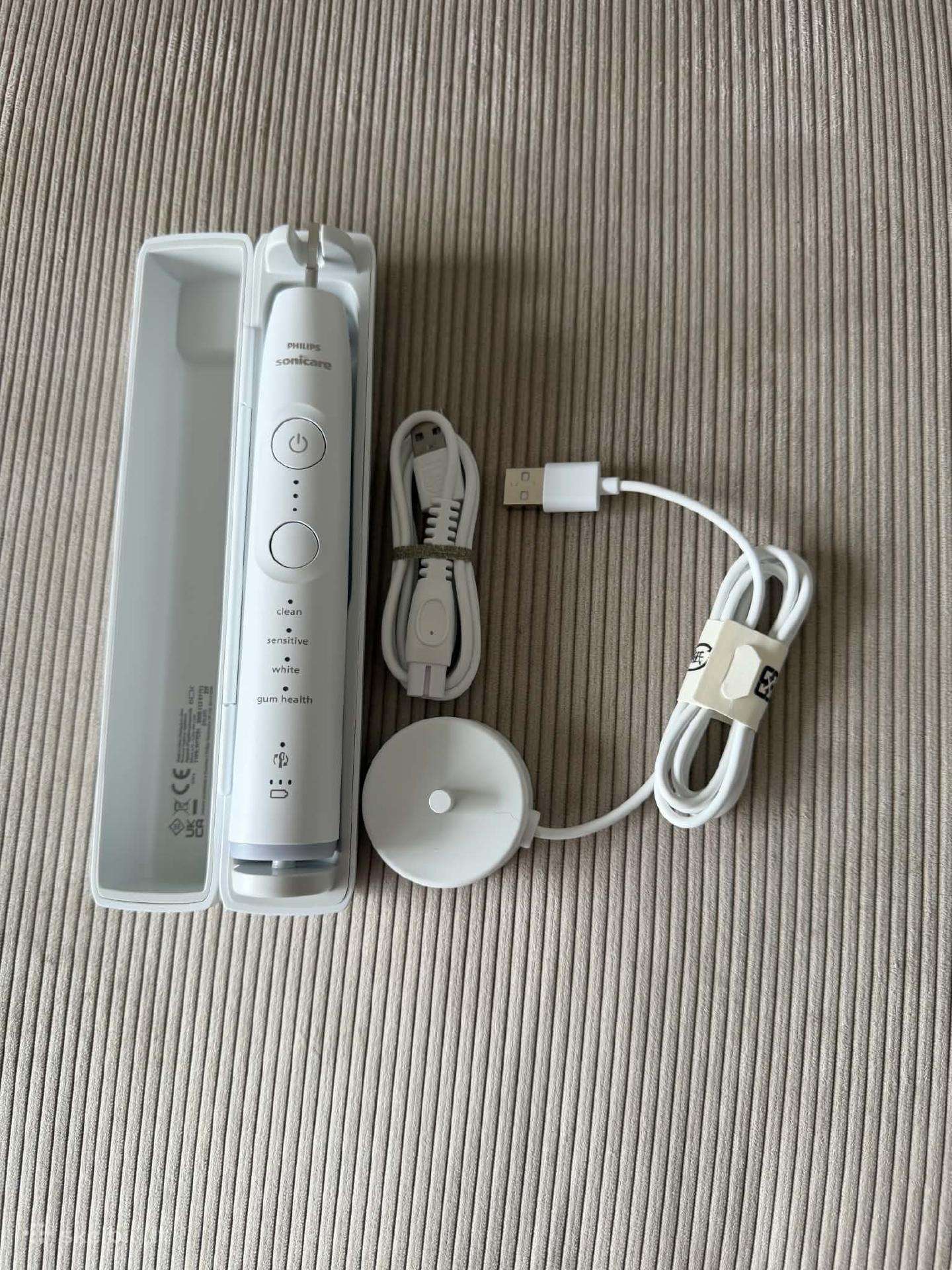 Naujas Philips Sonicare Hx7428/02 dantų šepetėlis