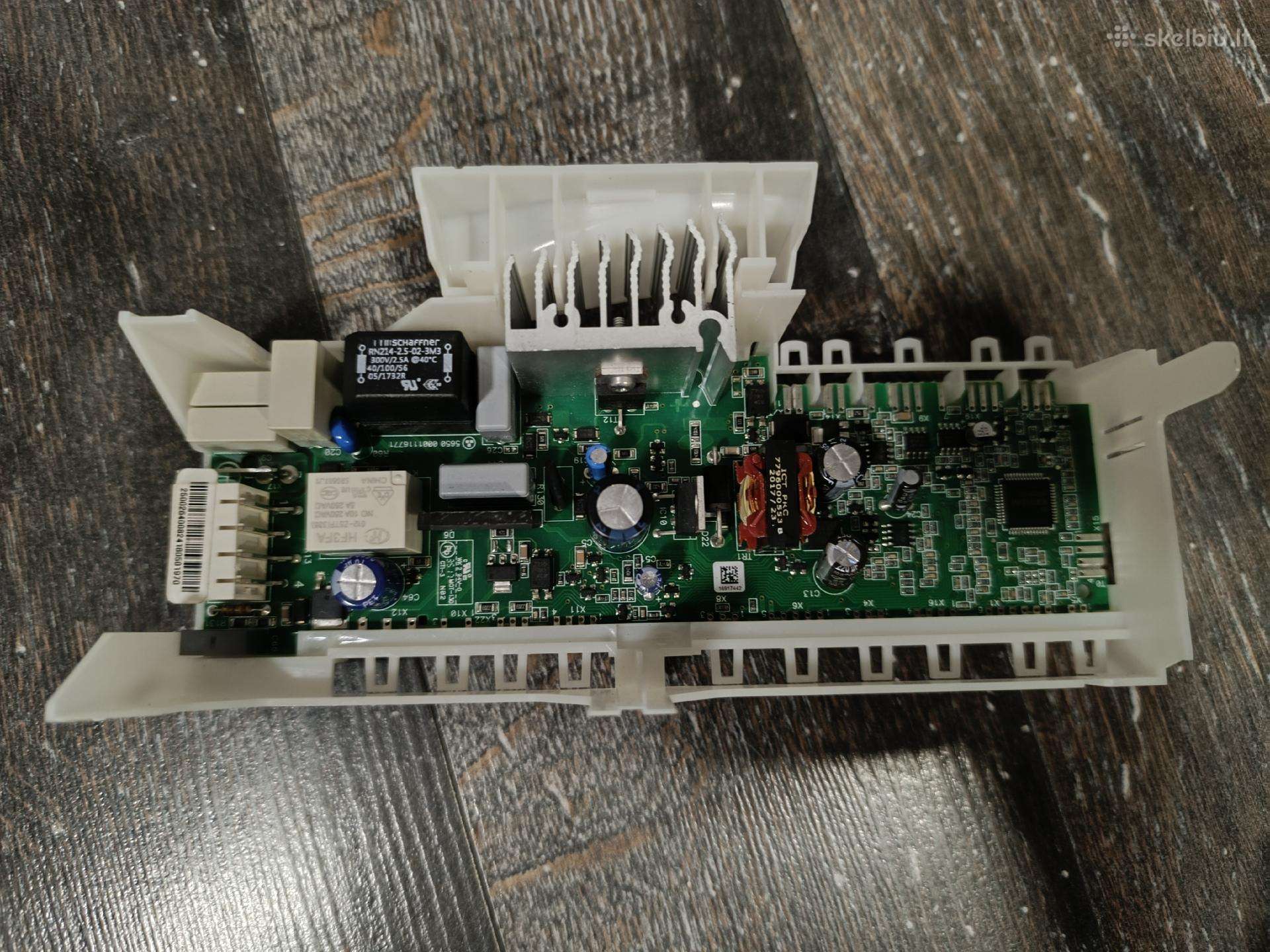 Kavos aparato Siemens Eq.6 s700 valdymo blokas