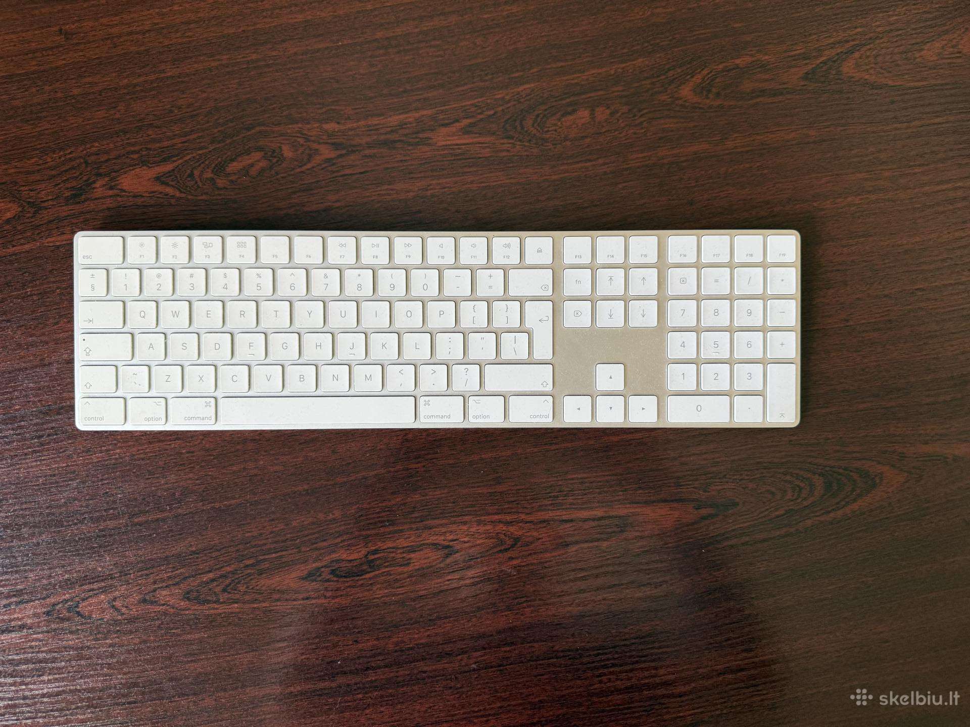 Apple Keyboard