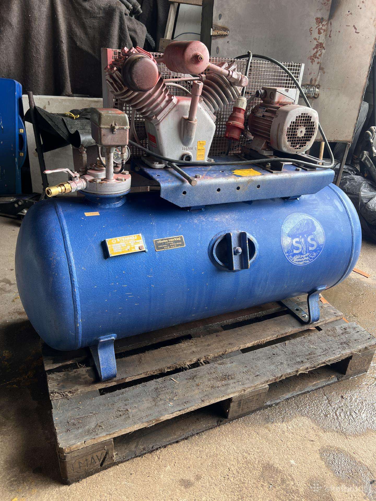 Stenhoj Oro Kompresorius 200 L
