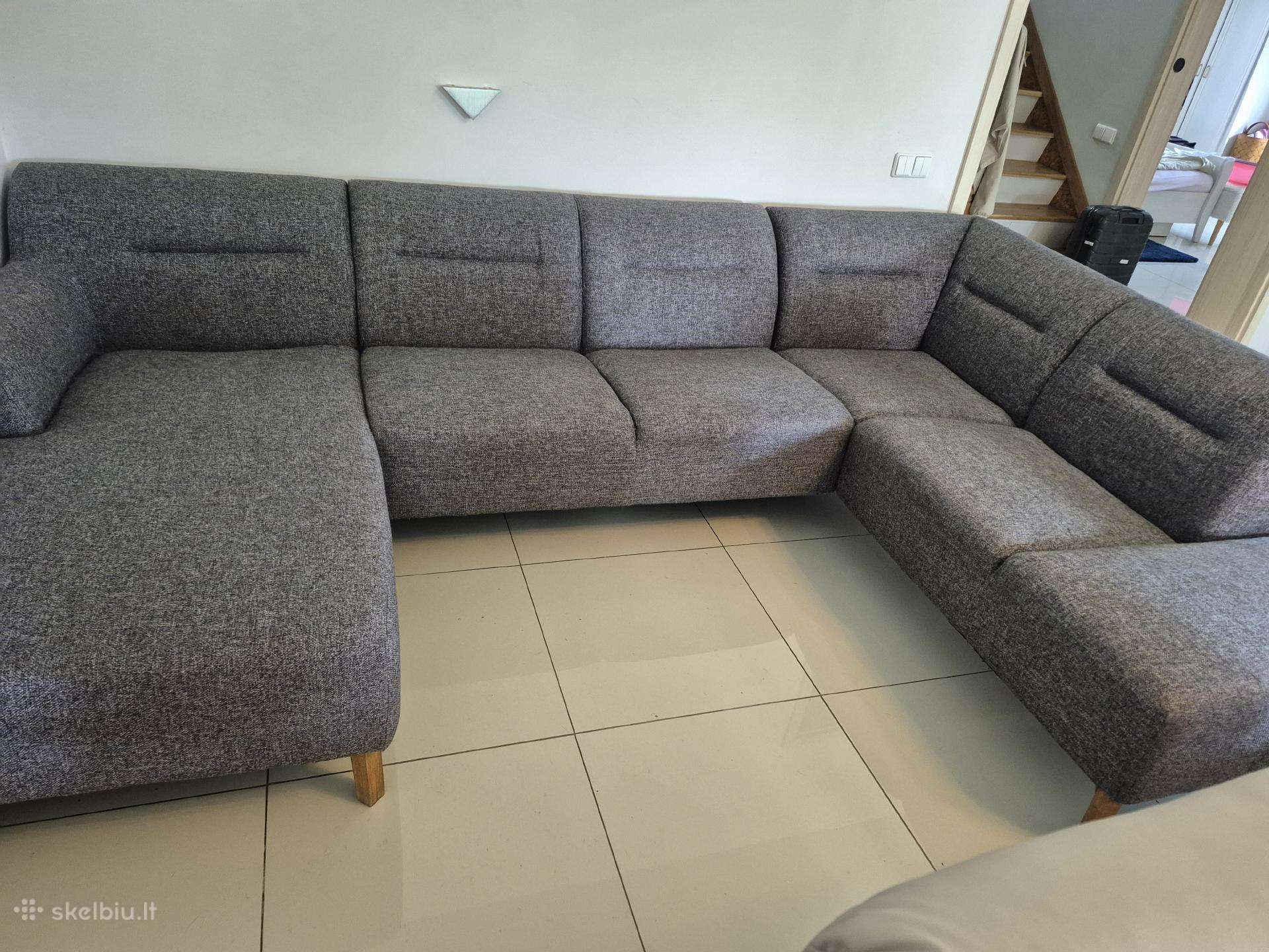Geros būklės svetainės minkštas kampas