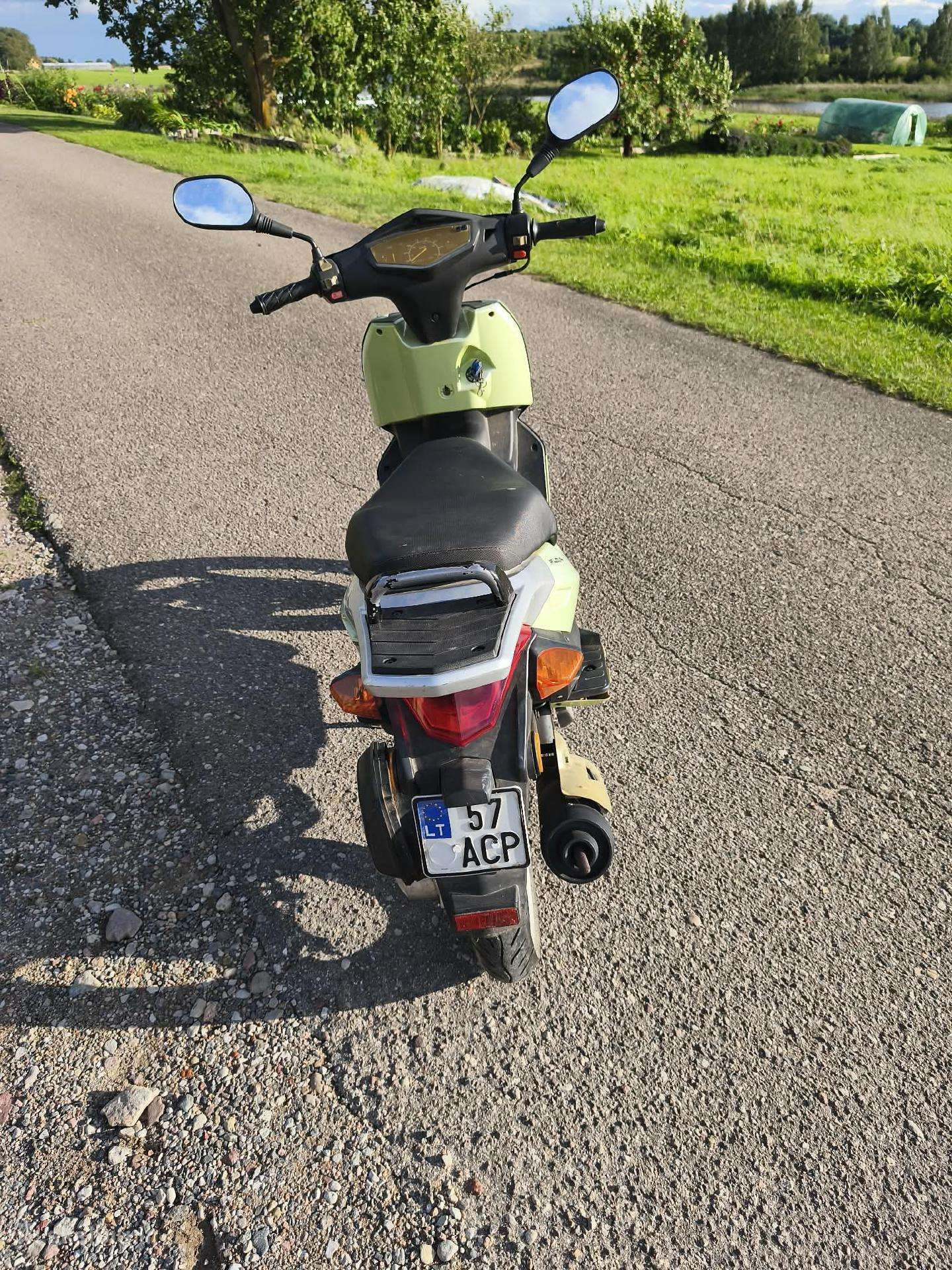 Keeway Flash 49cc, мотороллеры / мопеды
